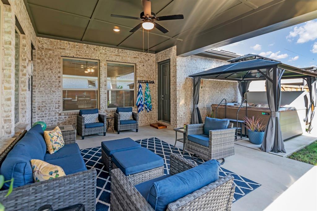 Arlington, Texas, 76005, United States, 3 Bedrooms Bedrooms, ,2 BathroomsBathrooms,Residential,For Sale,1902792