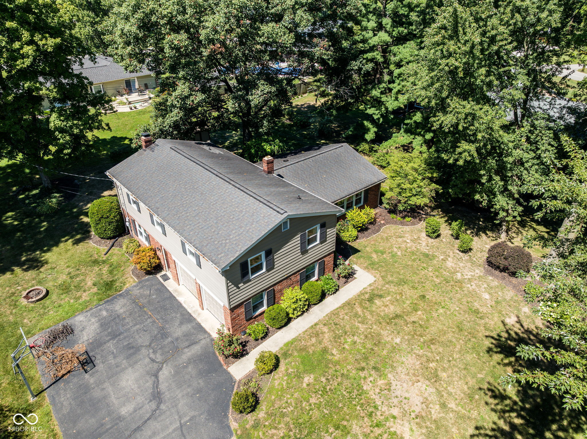 Indianapolis, Indiana, 46250, United States, 4 Bedrooms Bedrooms, ,3 BathroomsBathrooms,Residential,For Sale,1983671