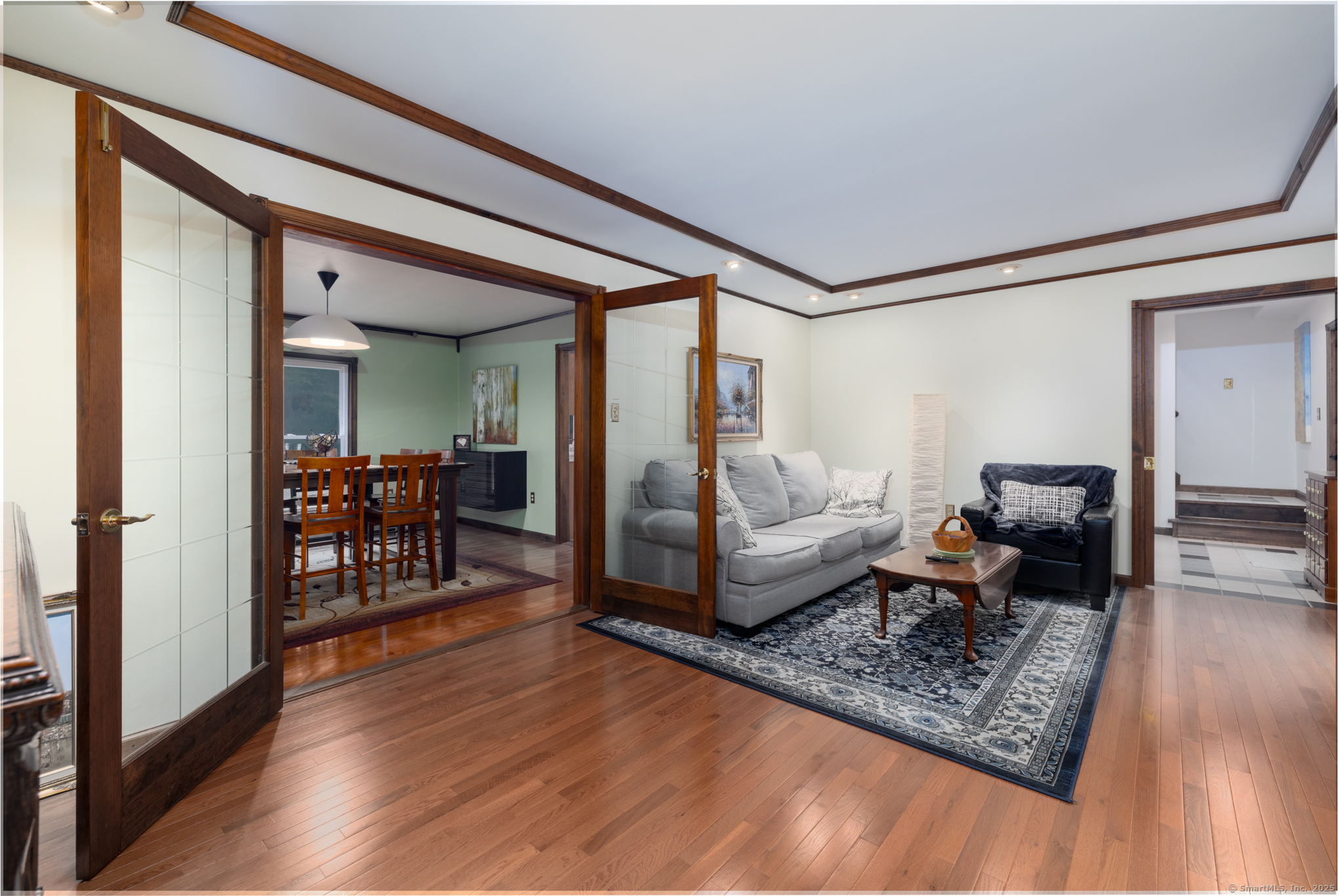 Litchfield, Connecticut, 06750, United States, 3 Bedrooms Bedrooms, ,3 BathroomsBathrooms,Residential,For Sale,1987794