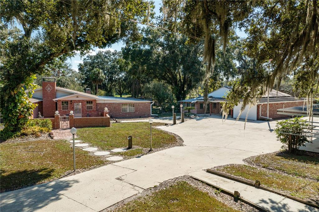 4911 W Sam Allen Road, Plant City, Florida, 33565, United States, 5 Bedrooms Bedrooms, ,3 BathroomsBathrooms,Residential,For Sale,4911 W Sam Allen Road,1672218