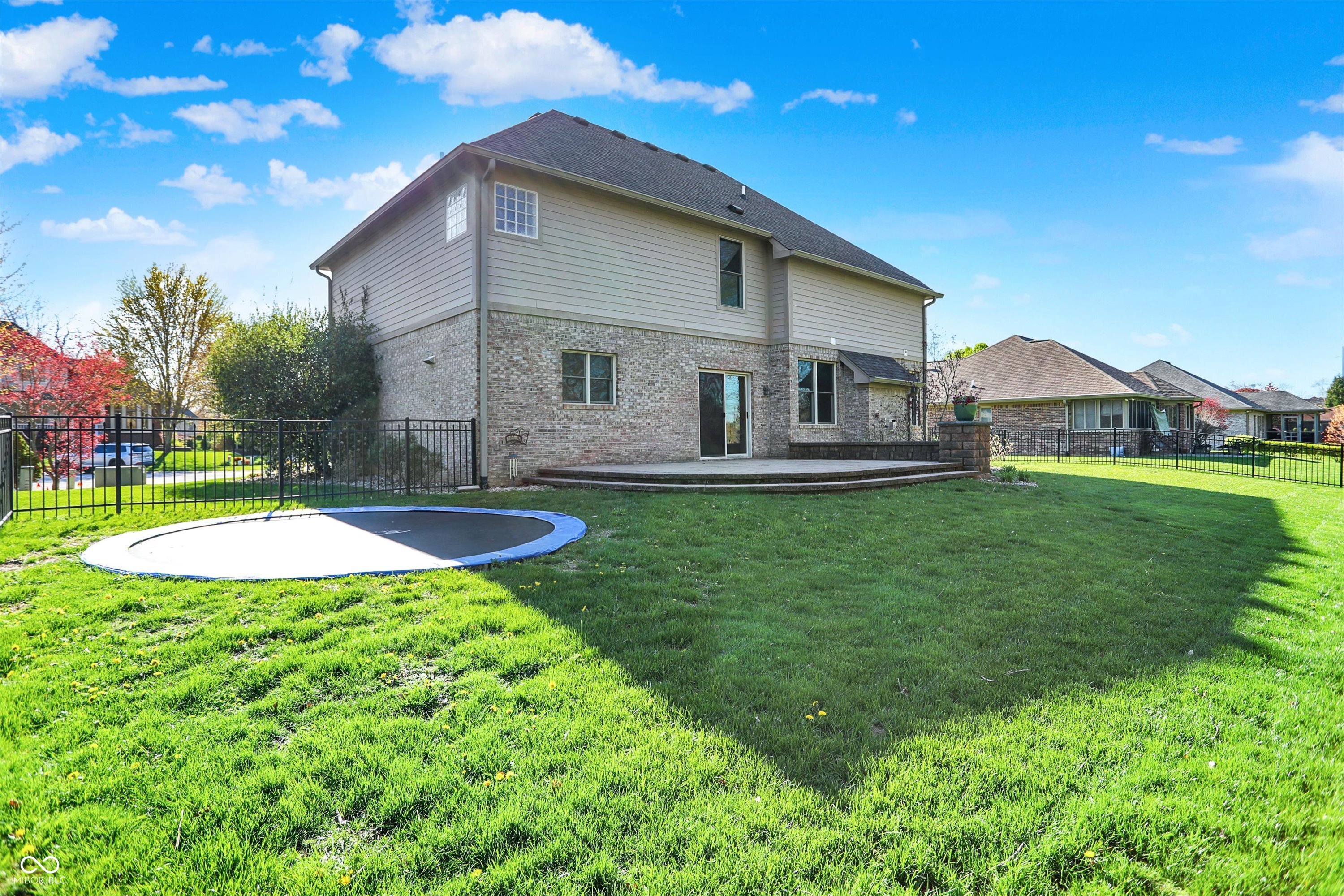 Greenwood, Indiana, 46142, United States, 4 Bedrooms Bedrooms, ,3 BathroomsBathrooms,Residential,For Sale,1921010
