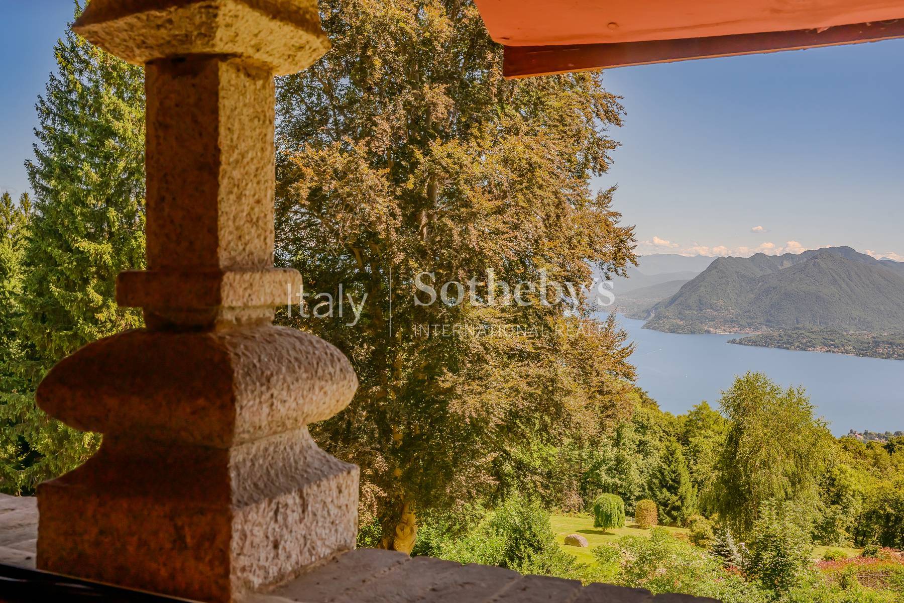  Historic villa with guest house on Lake Maggiore - 物件實景