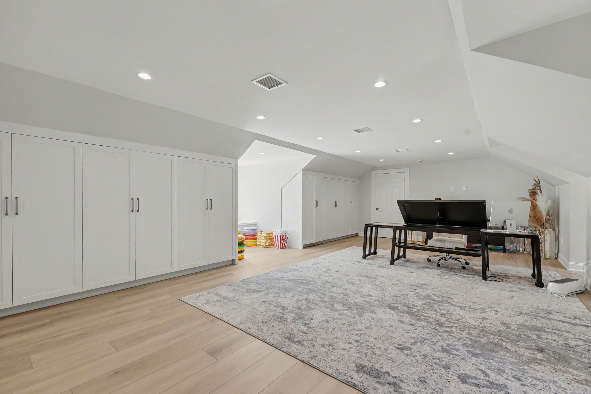  443 Brambley Hedge Circle - 物件實景