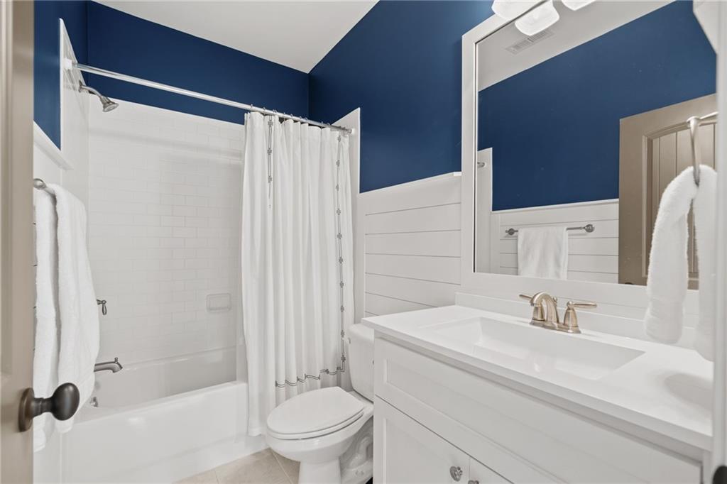 Cumming, Georgia, 30041, United States, 5 Bedrooms Bedrooms, ,5 BathroomsBathrooms,Residential,For Sale,1944969