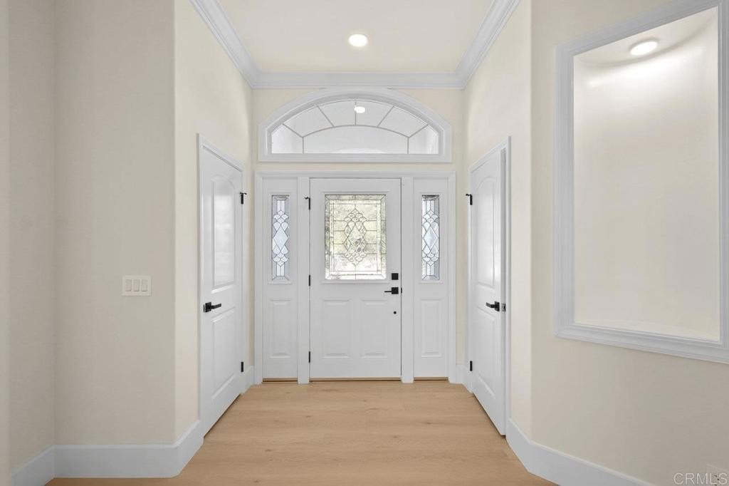 Alpine, California, 91901, United States, 4 Bedrooms Bedrooms, ,4 BathroomsBathrooms,Residential,For Sale,1905868
