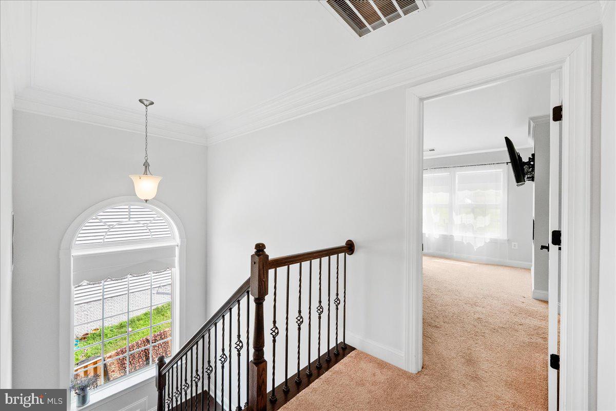 Woodbridge, Virginia, 22193, United States, 3 Bedrooms Bedrooms, ,4 BathroomsBathrooms,Residential,For Sale,1921081