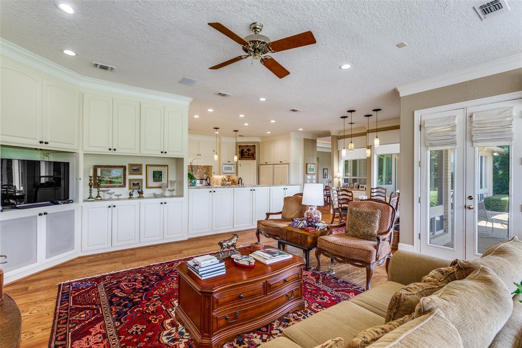 Fort Worth, Texas, 76132, United States, 4 Bedrooms Bedrooms, ,6 BathroomsBathrooms,Residential,For Sale,1785762
