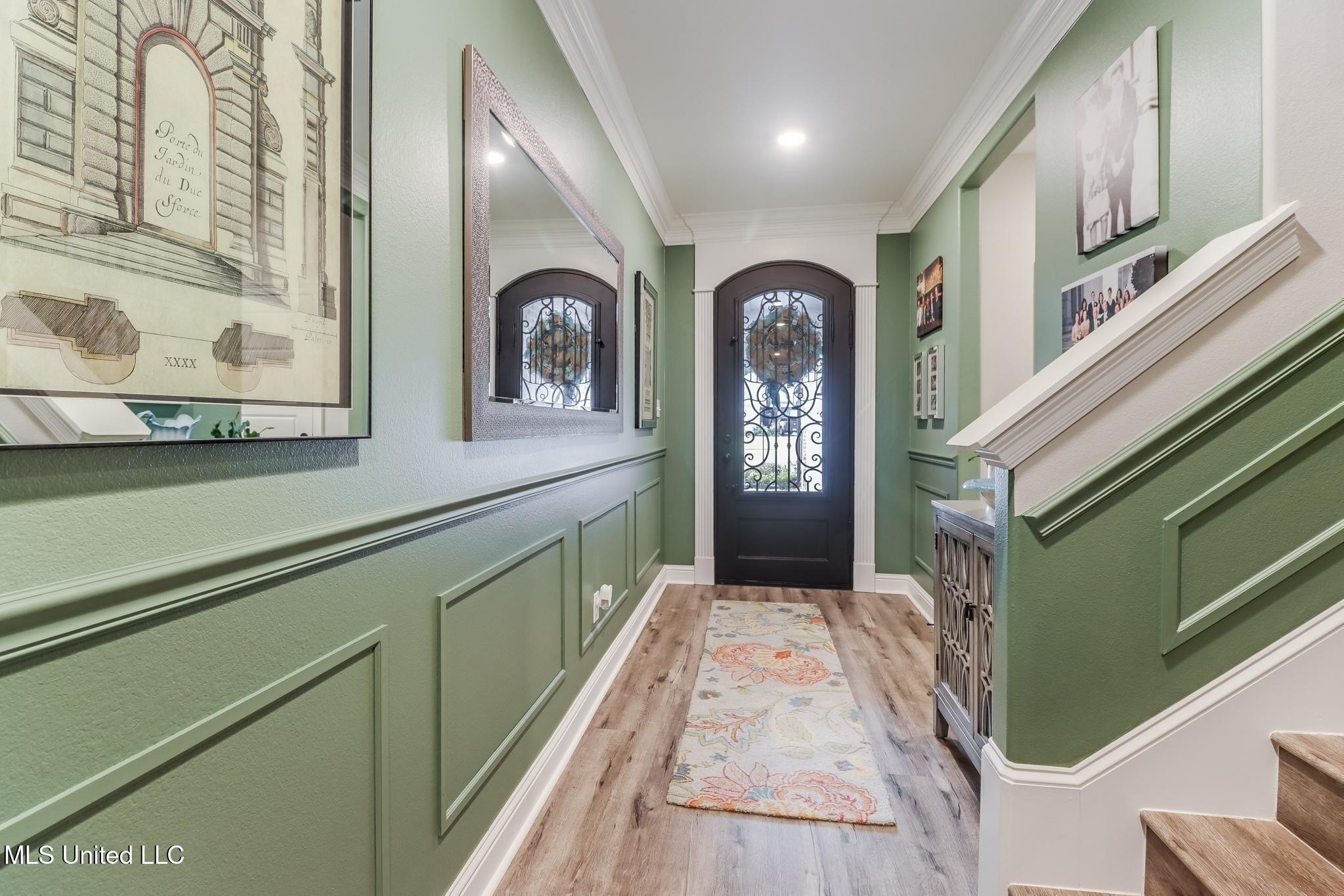 Gulfport, Mississippi, 39503, United States, 5 Bedrooms Bedrooms, ,3 BathroomsBathrooms,Residential,For Sale,2005321