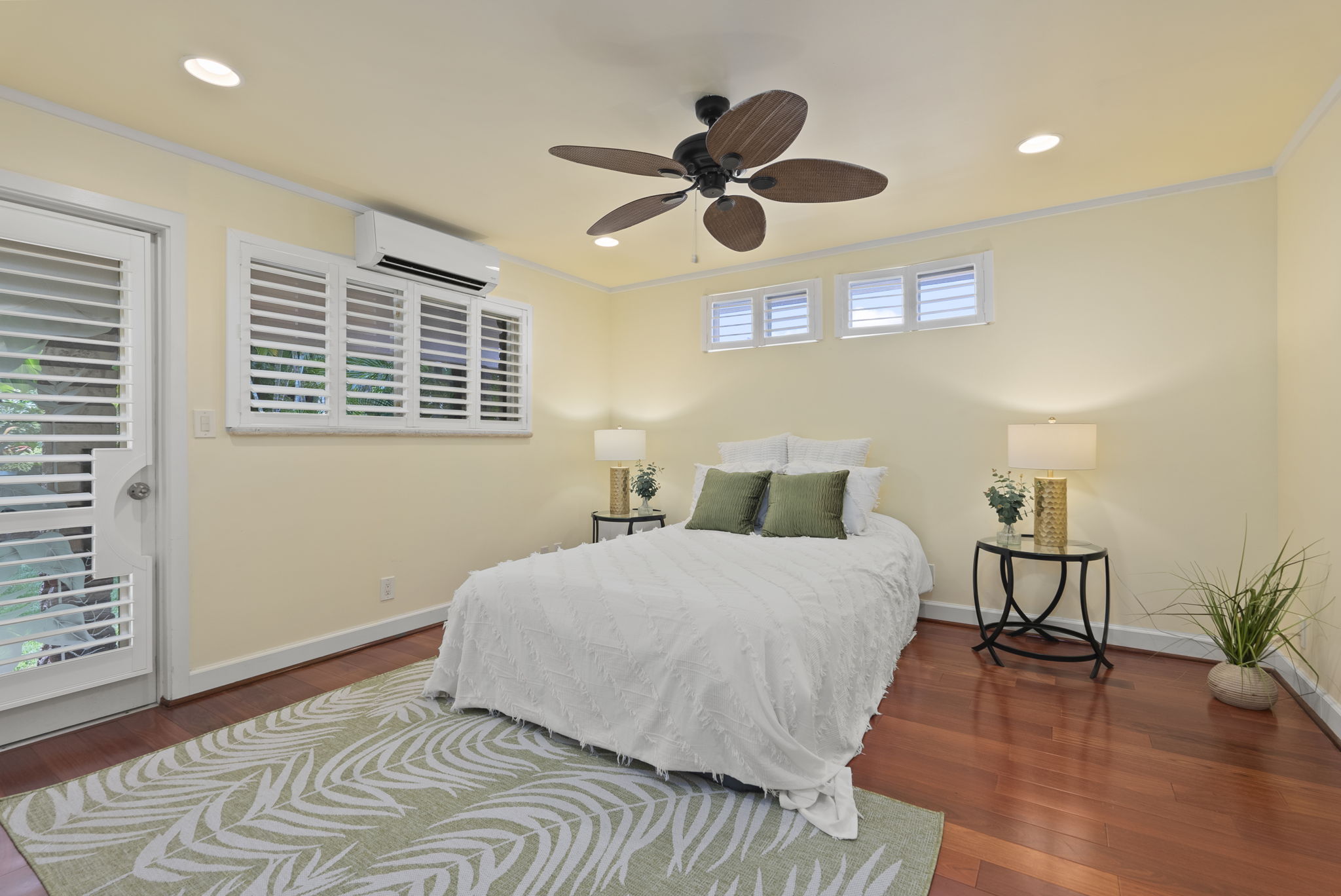 Kailua, Hawaii, 96734, United States, 6 Bedrooms Bedrooms, ,4 BathroomsBathrooms,Residential,For Sale,1981977