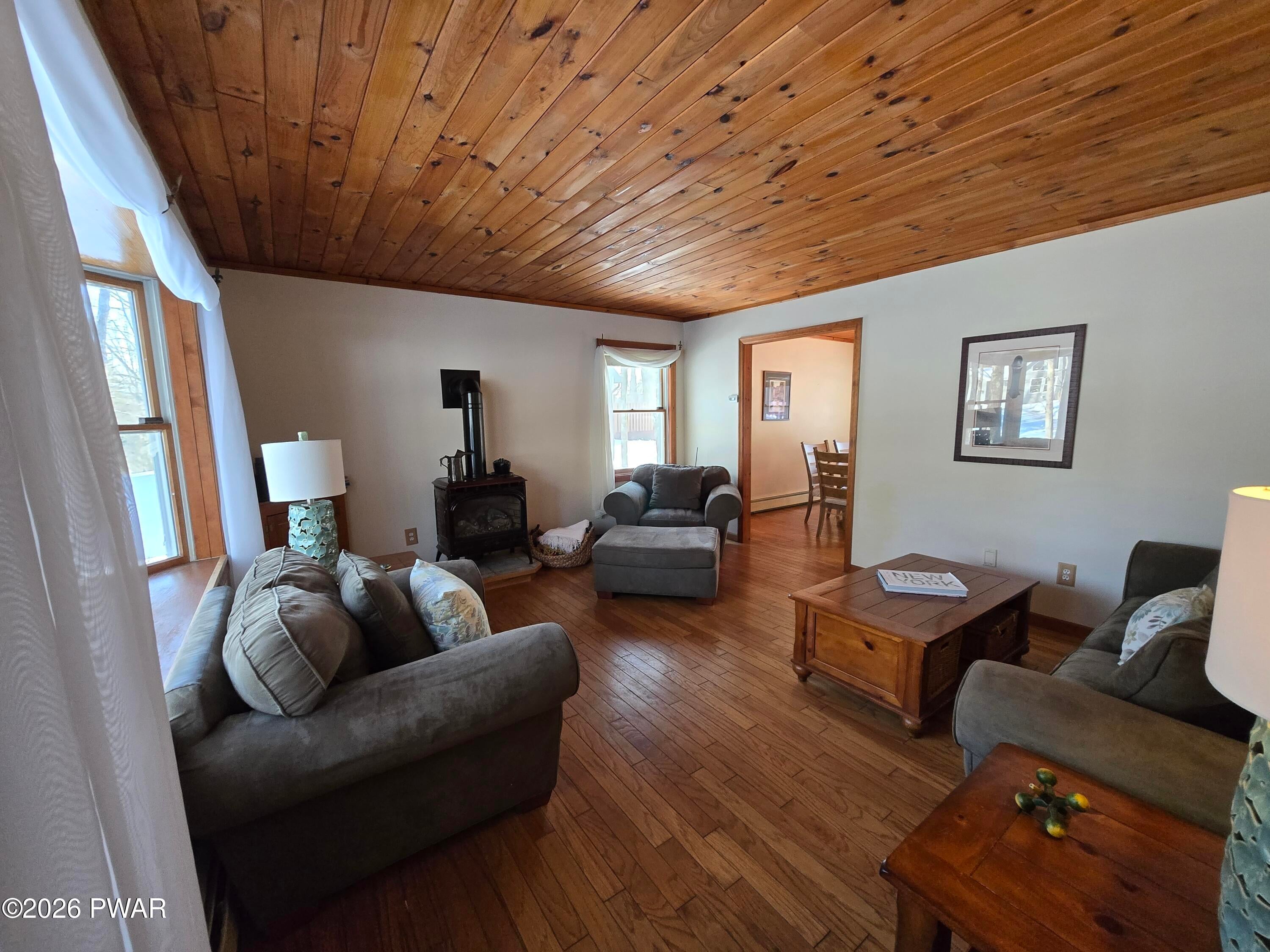 Lords Valley, Pennsylvania, 18428, United States, 4 Bedrooms Bedrooms, ,3 BathroomsBathrooms,Residential,For Sale,2020252