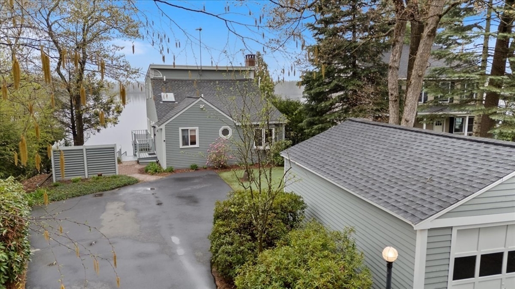 Kingston, New Hampshire, 03848, United States, 2 Bedrooms Bedrooms, ,2 BathroomsBathrooms,Residential,For Sale,1879269