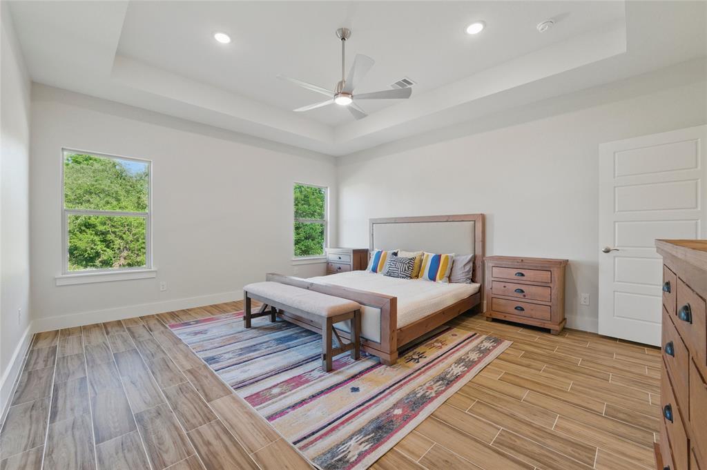 Weatherford, Texas, 76085, United States, 4 Bedrooms Bedrooms, ,3 BathroomsBathrooms,Residential,For Sale,1976315