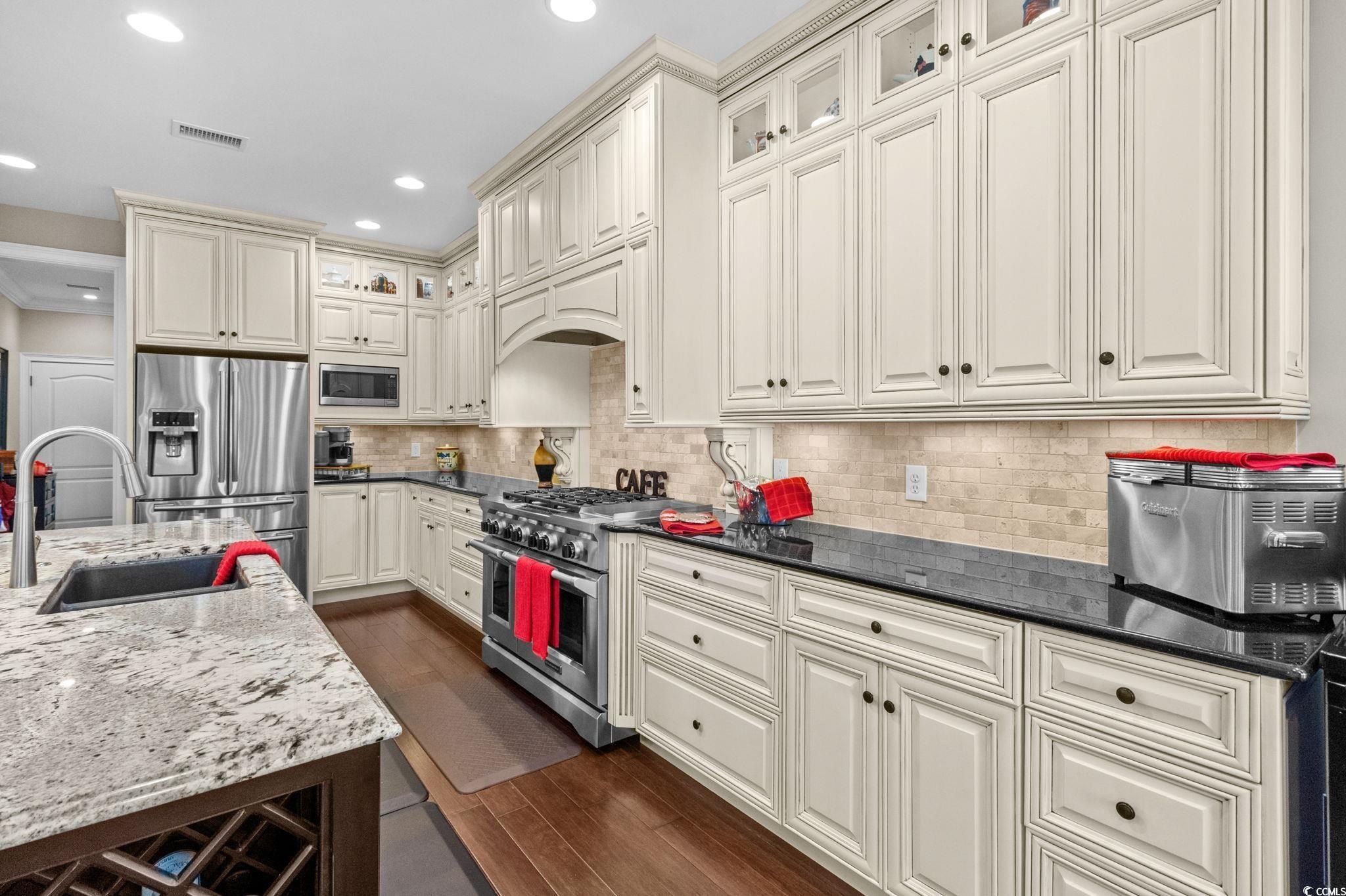 Longs, South Carolina, 29568, United States, 4 Bedrooms Bedrooms, ,4 BathroomsBathrooms,Residential,For Sale,1974347