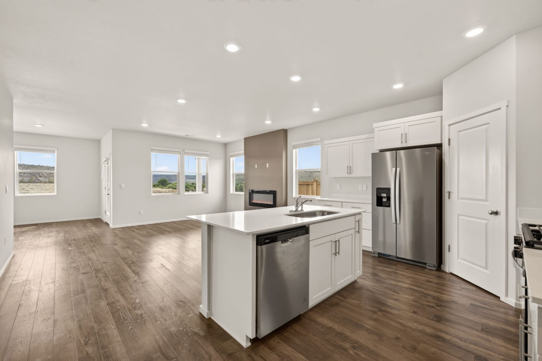  417 ne union  loop prineville, or 97754 - 物件實景