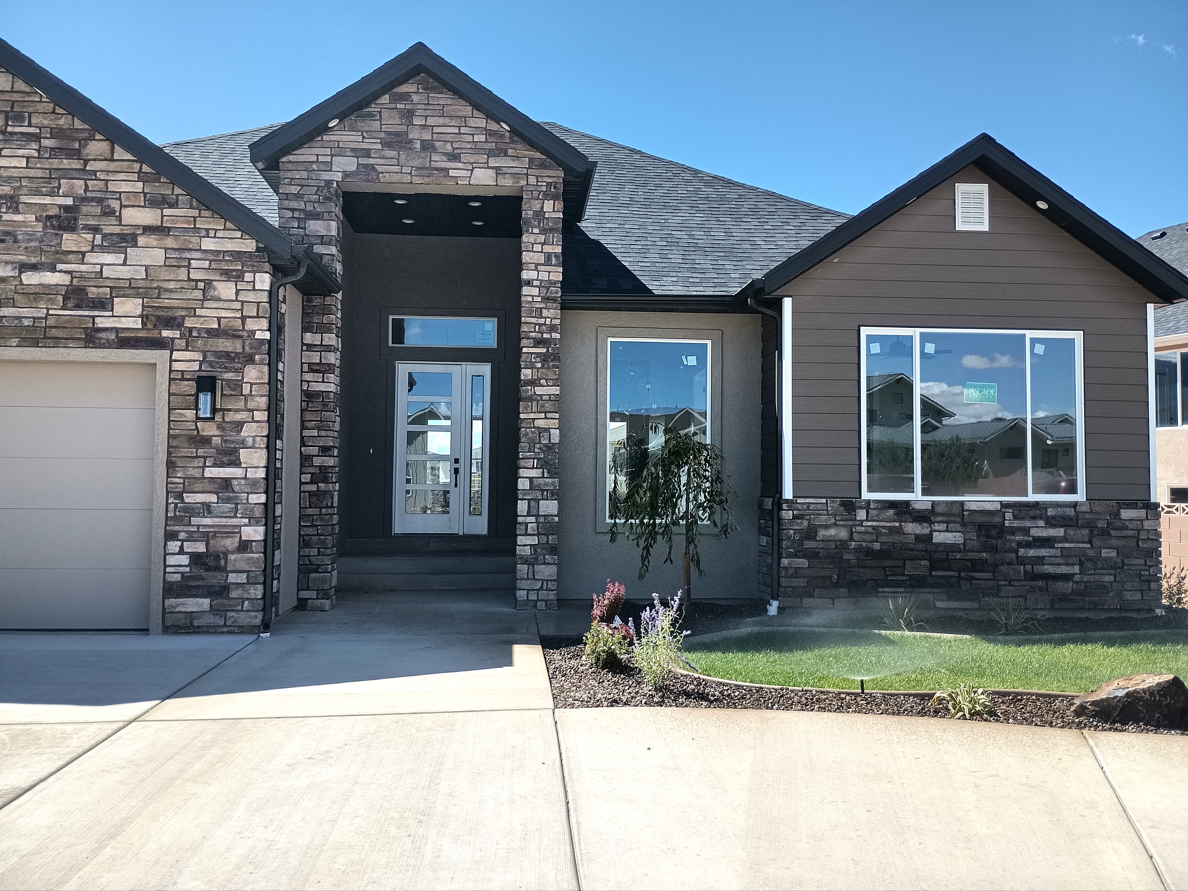 Cedar City, Utah, 84720, United States, 6 Bedrooms Bedrooms, ,4 BathroomsBathrooms,Residential,For Sale,1983360