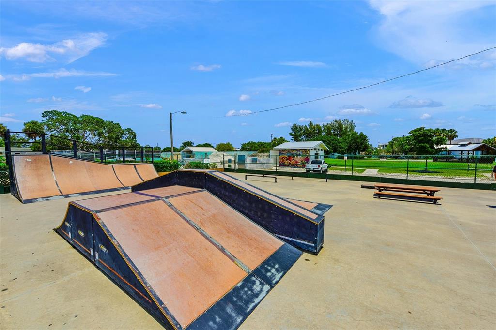 Holmes Beach, Florida, 34217, United States, 3 Bedrooms Bedrooms, ,3 BathroomsBathrooms,Residential,For Sale,1902788