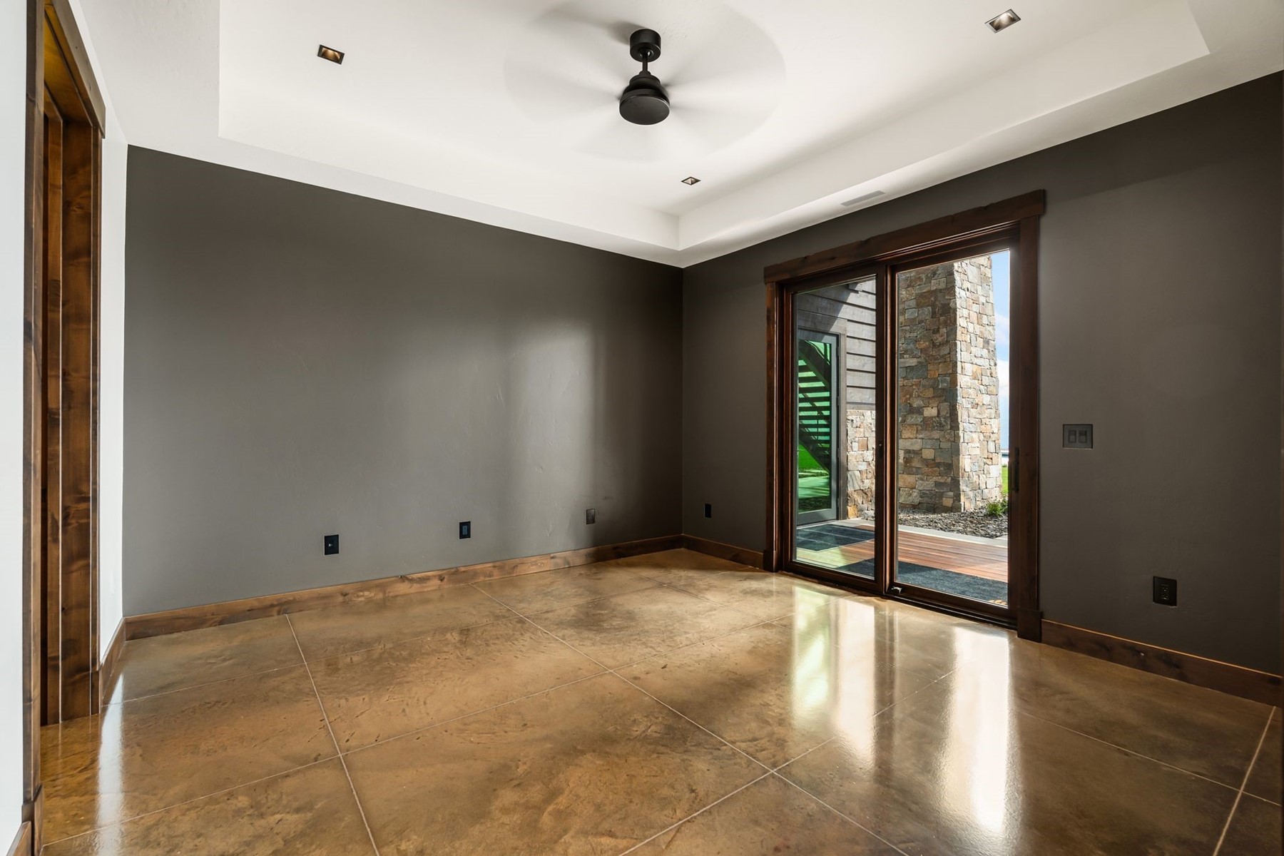  4579 E Plum Rd - 物件實景