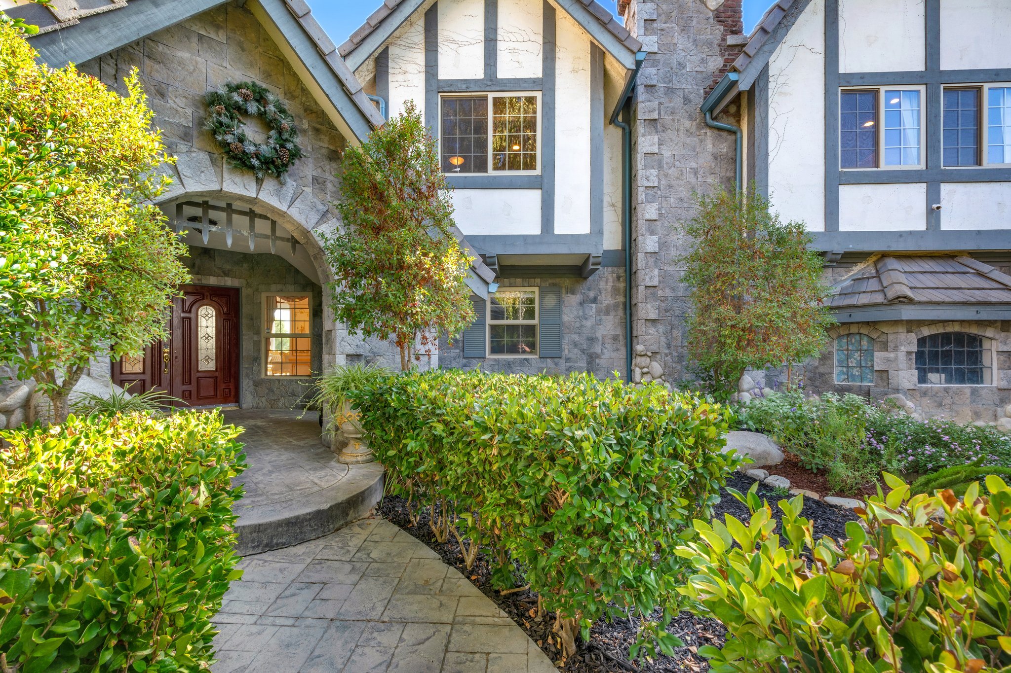  21128 Bellini Dr - 物件實景