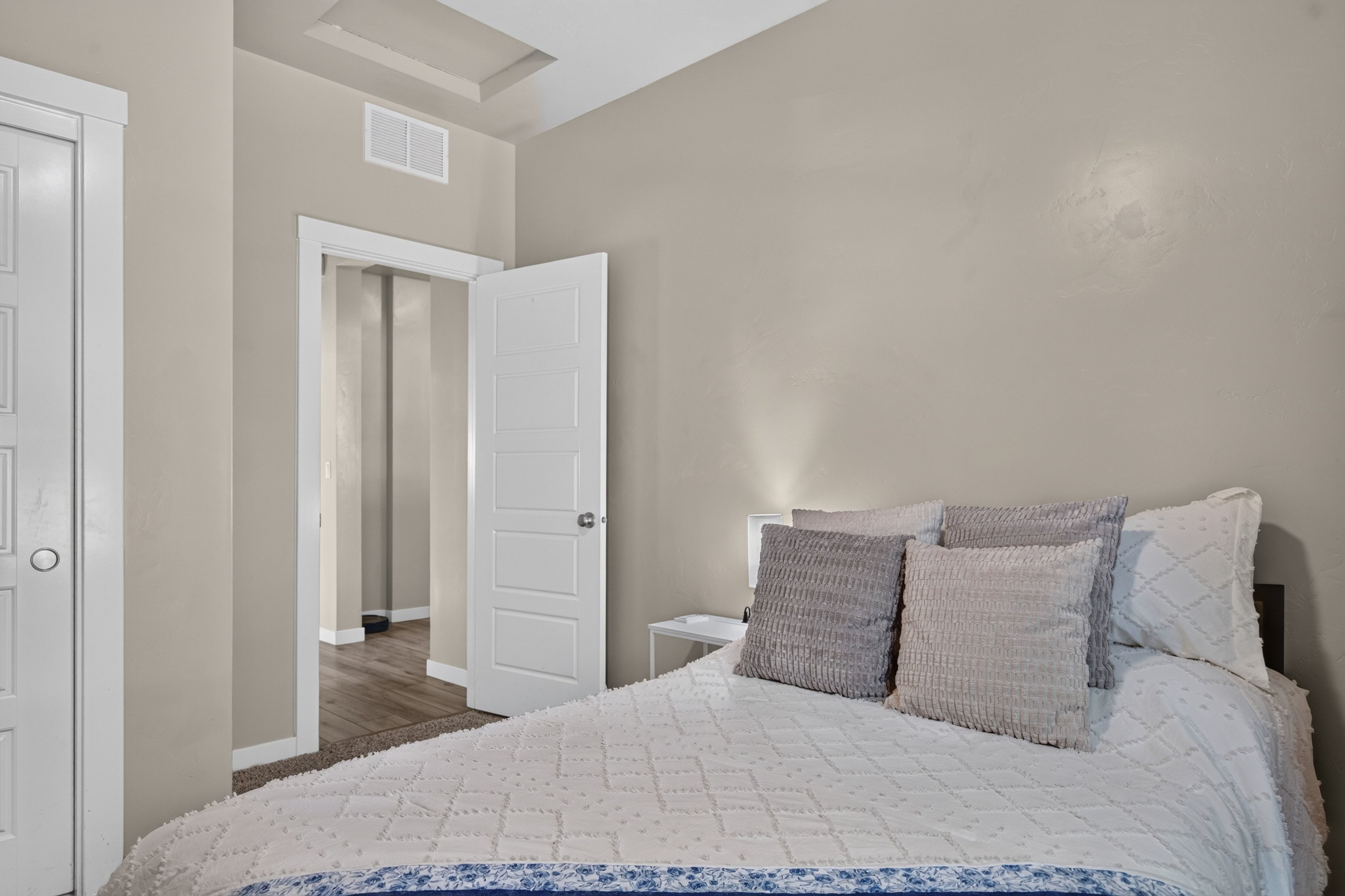  Single Level with Bonus Room and RV Parking in the Heart of SW Boise - 物件實景
