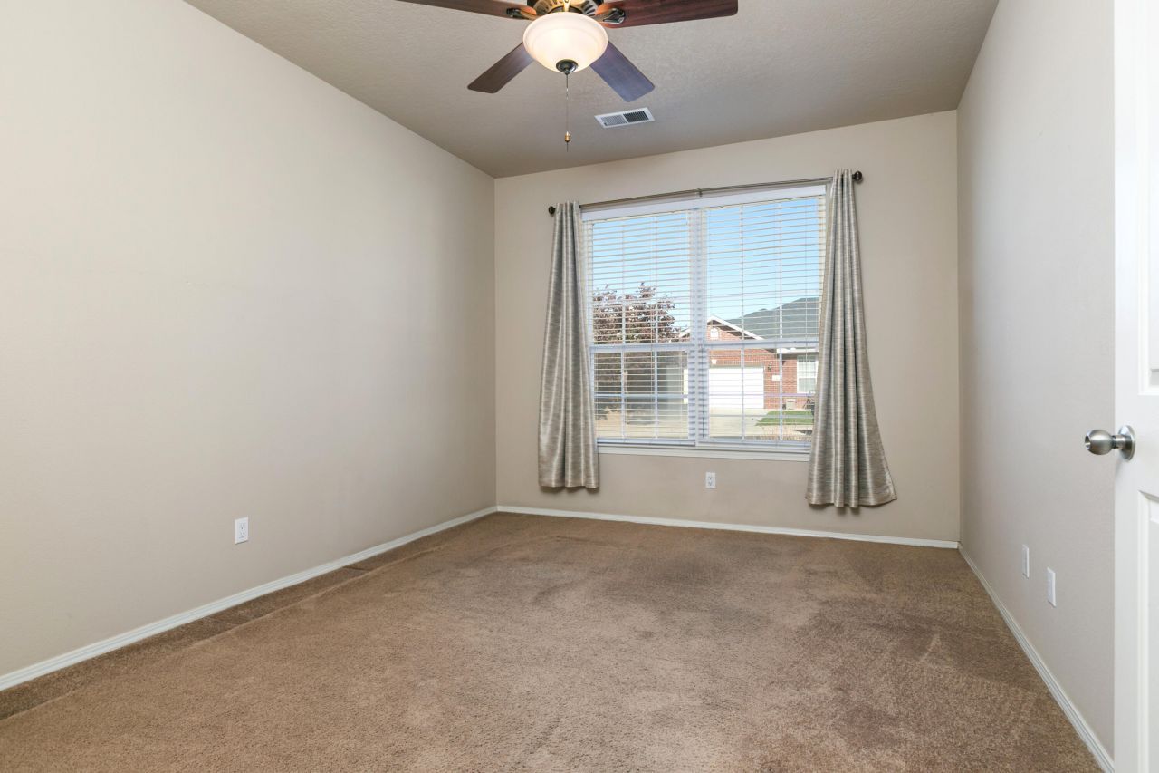 Albuquerque, New Mexico, 87122, United States, 3 Bedrooms Bedrooms, ,2 BathroomsBathrooms,Residential,For Sale,1984801