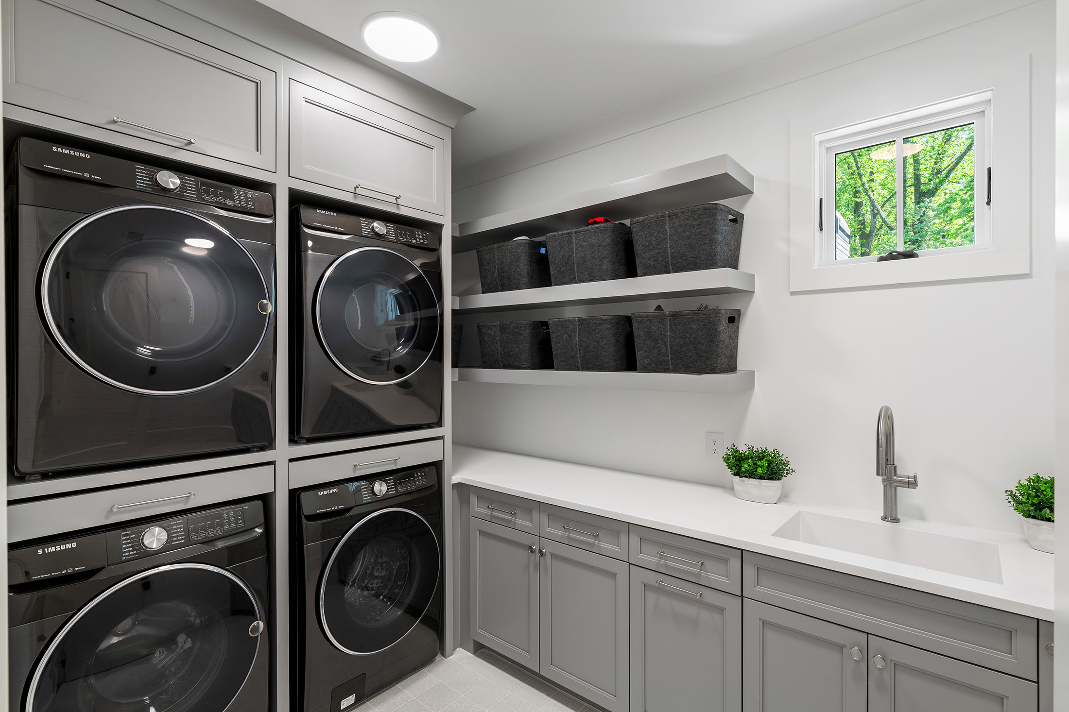  Beautifully Designed, Custom Residence on Nearly Six Acres in Chastain Park - 物件實景