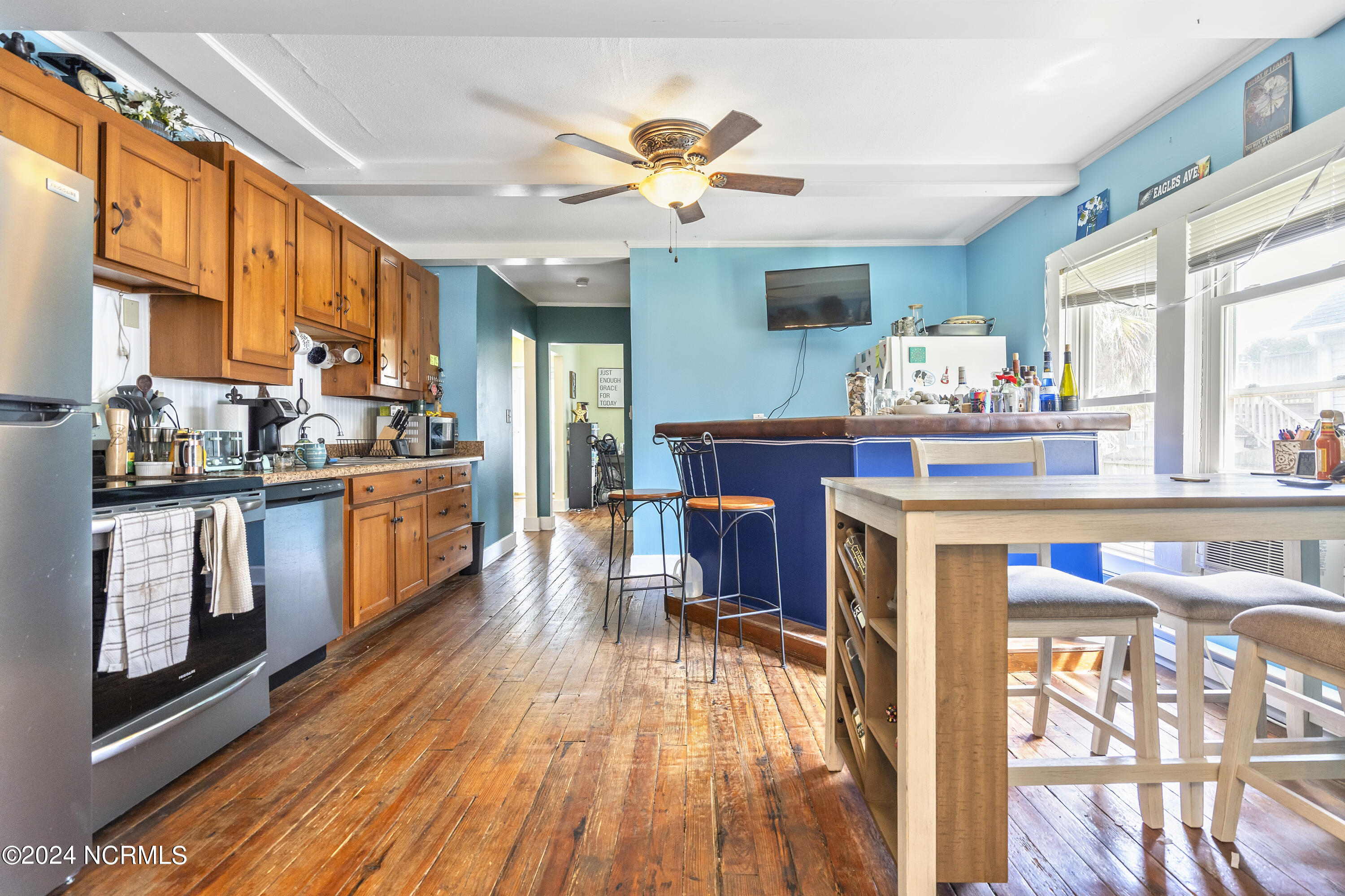 Carolina Beach, North Carolina, 28428, United States, 2 Bedrooms Bedrooms, ,2 BathroomsBathrooms,Residential,For Sale,1708974