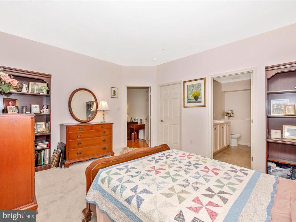 Middletown, Maryland, 21769, United States, 2 Bedrooms Bedrooms, ,3 BathroomsBathrooms,Residential,For Sale,1887633