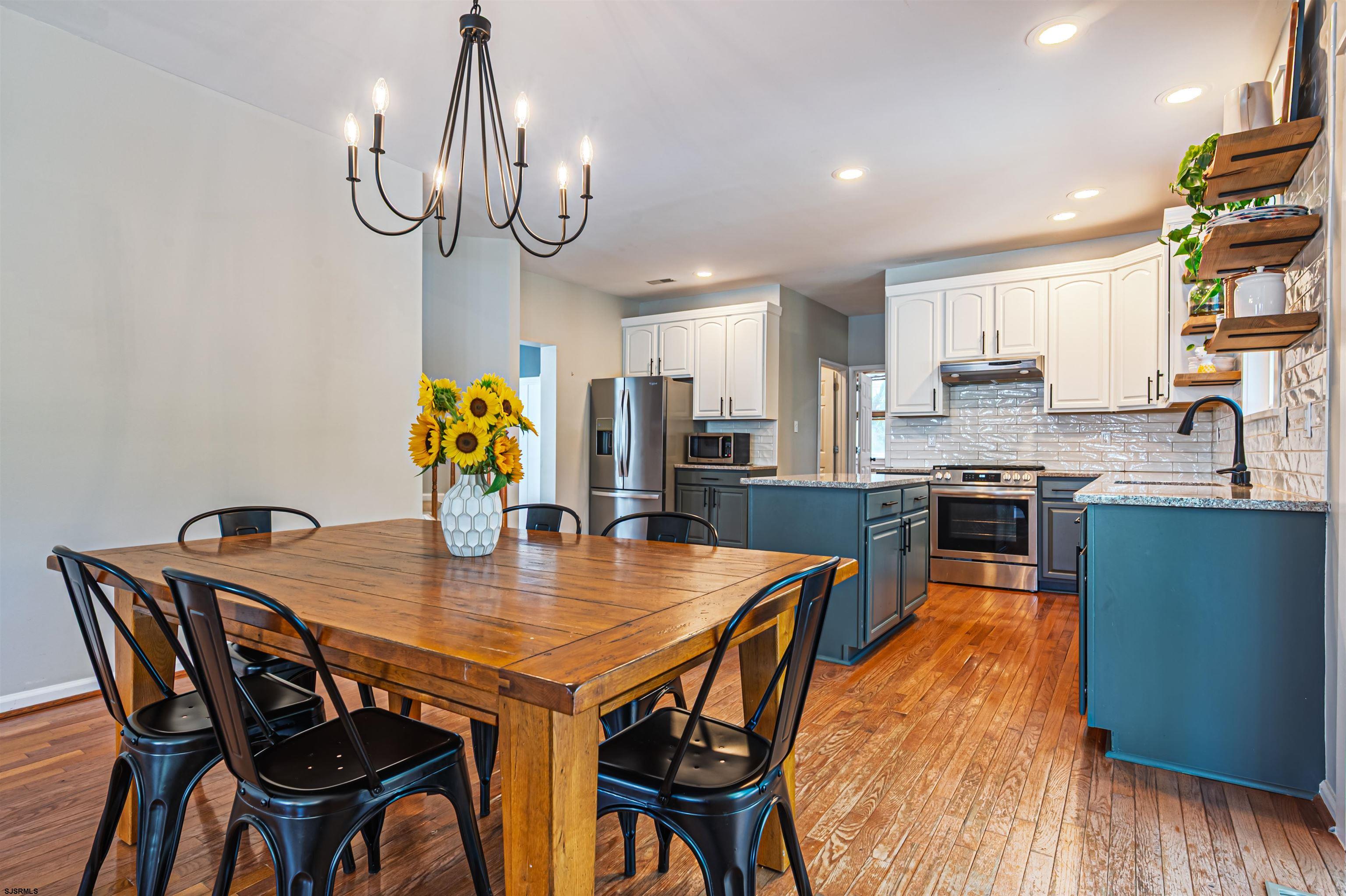 Egg Harbor Township, New Jersey, 08234, United States, 4 Bedrooms Bedrooms, ,3 BathroomsBathrooms,Residential,For Sale,1942691