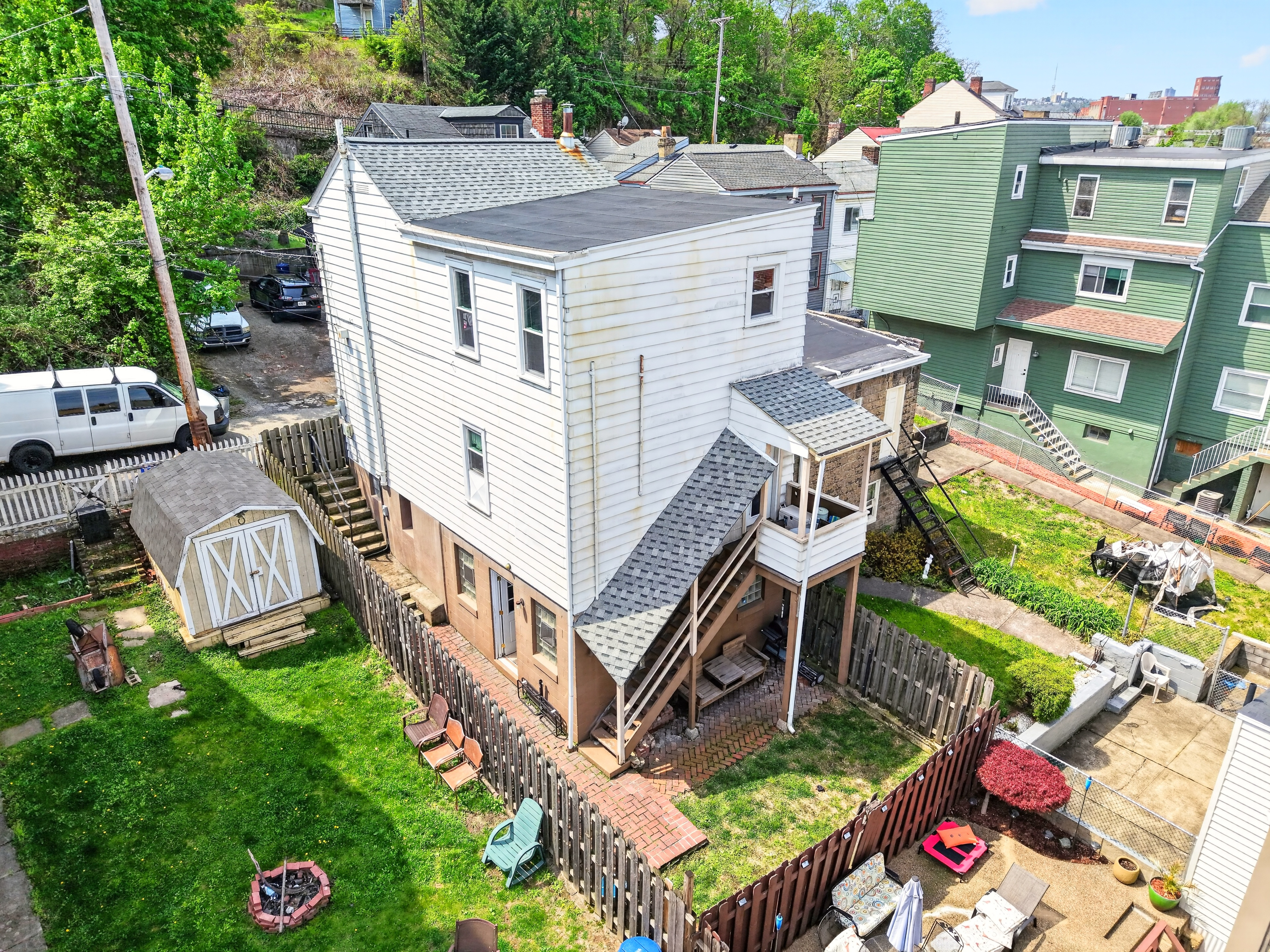  2835 Edwards Way, Pittsburgh, PA 15203 - 物件實景