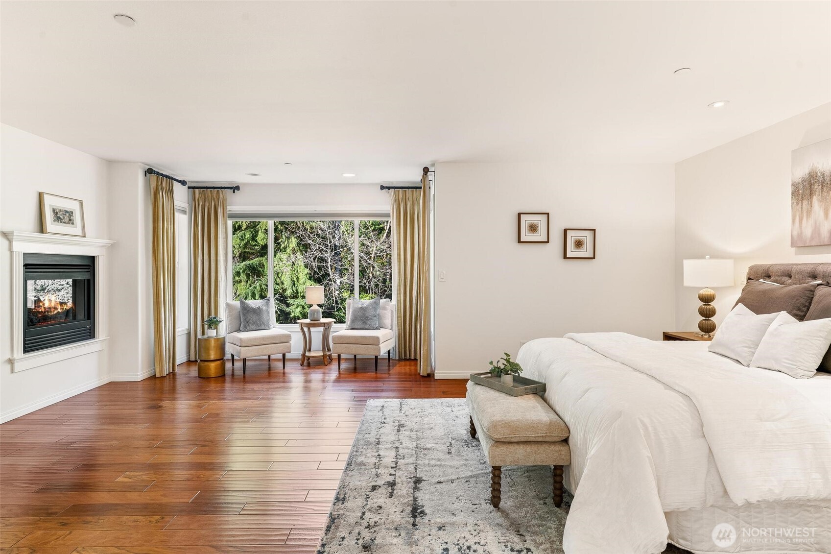 Bothell, Washington, 98011, United States, 4 Bedrooms Bedrooms, ,3 BathroomsBathrooms,Residential,For Sale,2017764