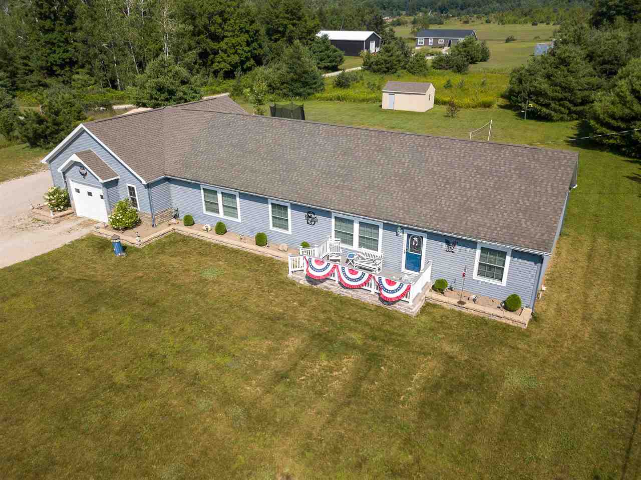 Petoskey, Michigan, 49770, United States, 4 Bedrooms Bedrooms, ,2 BathroomsBathrooms,Residential,For Sale,1925447