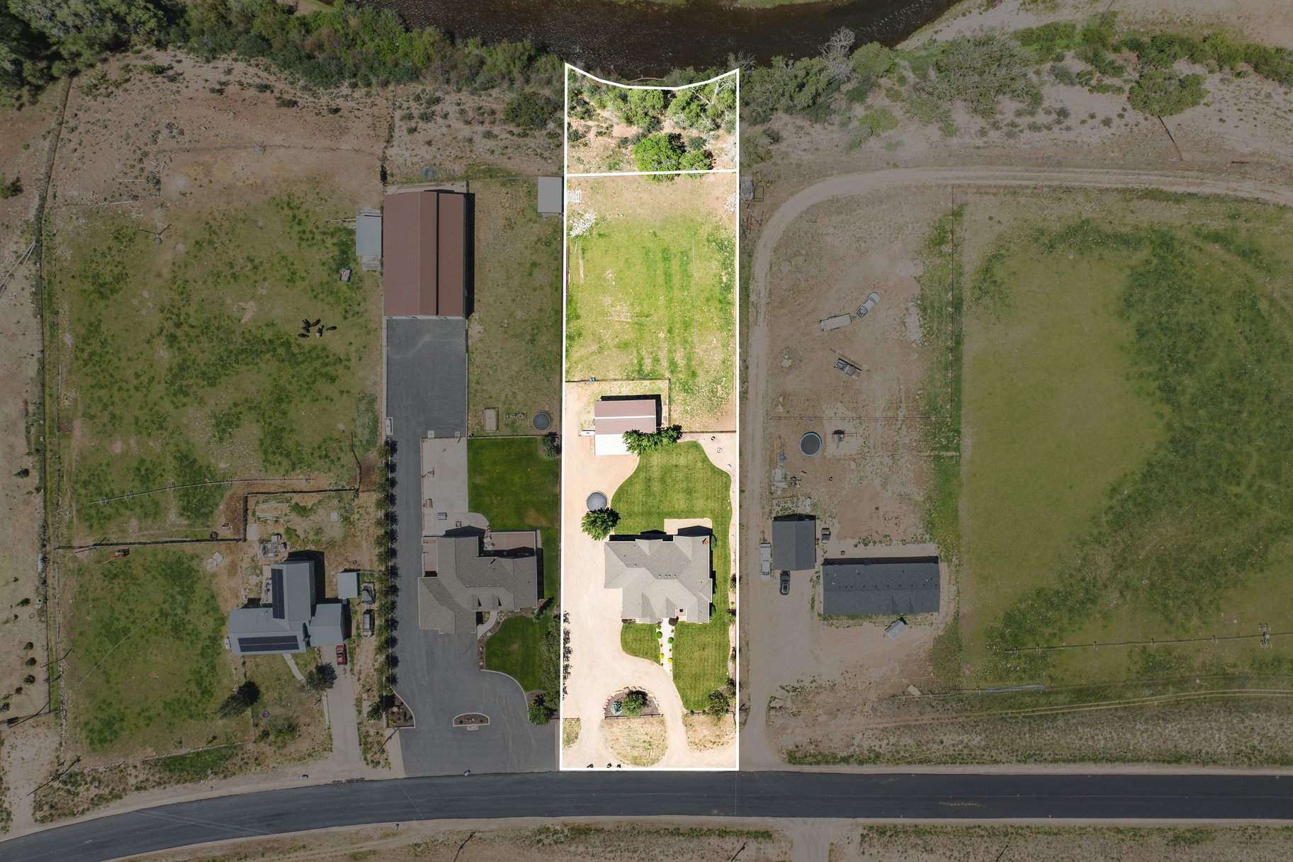  4,000+ SF Home, 1 Acre, Duchesne River Fly Fishing Easement - 物件實景