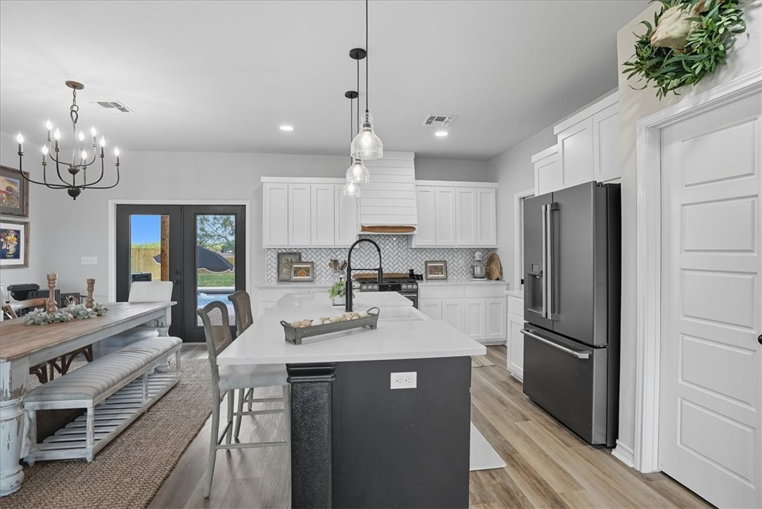 Alice, Texas, 78332, United States, 3 Bedrooms Bedrooms, ,2 BathroomsBathrooms,Residential,For Sale,1995593