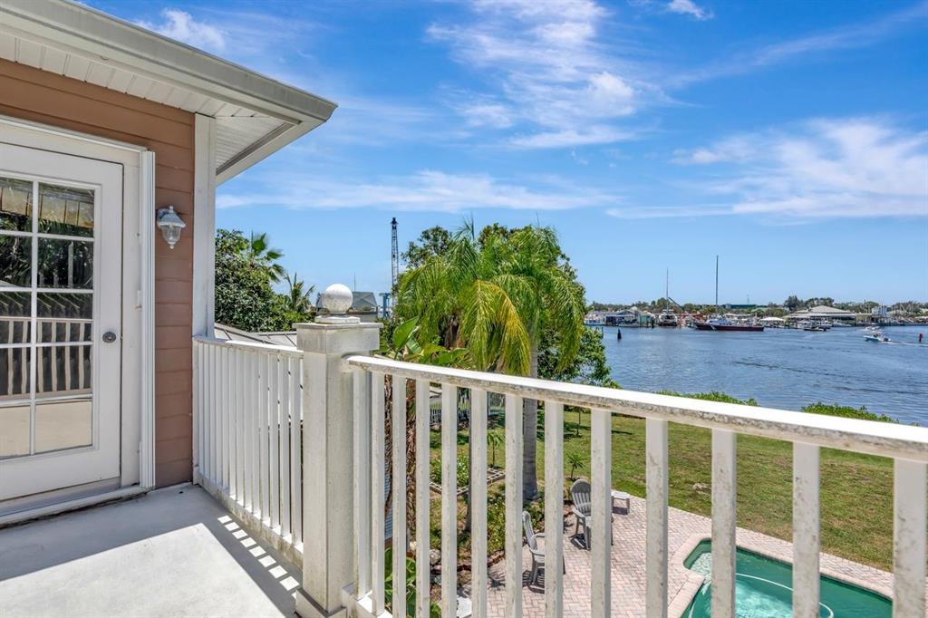 Tarpon Springs, Florida, 34689, United States, 3 Bedrooms Bedrooms, ,3 BathroomsBathrooms,Residential,For Sale,1947969