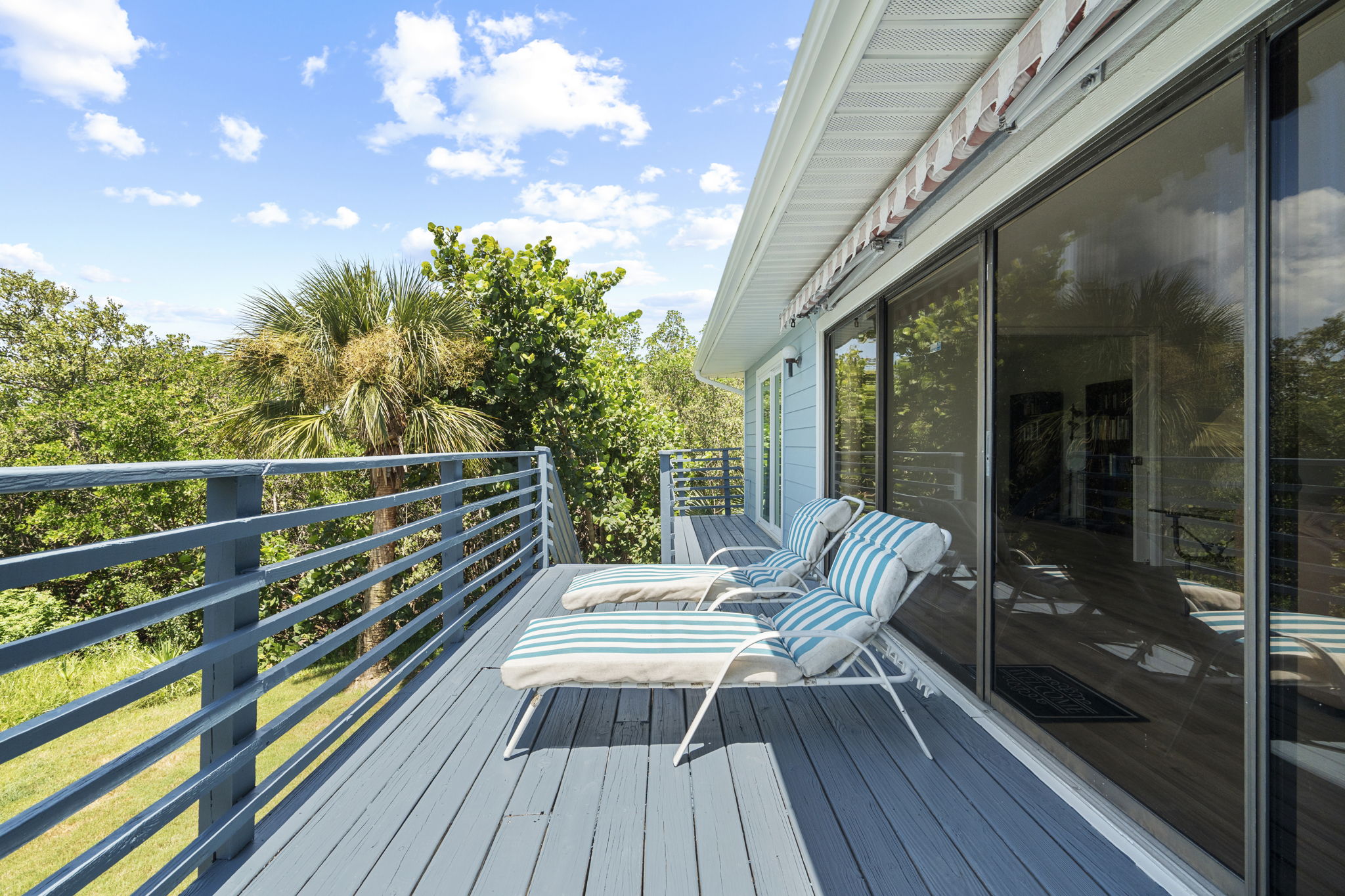 Tarpon Springs, Florida, 34689, United States, 3 Bedrooms Bedrooms, ,2 BathroomsBathrooms,Residential,For Sale,1976239