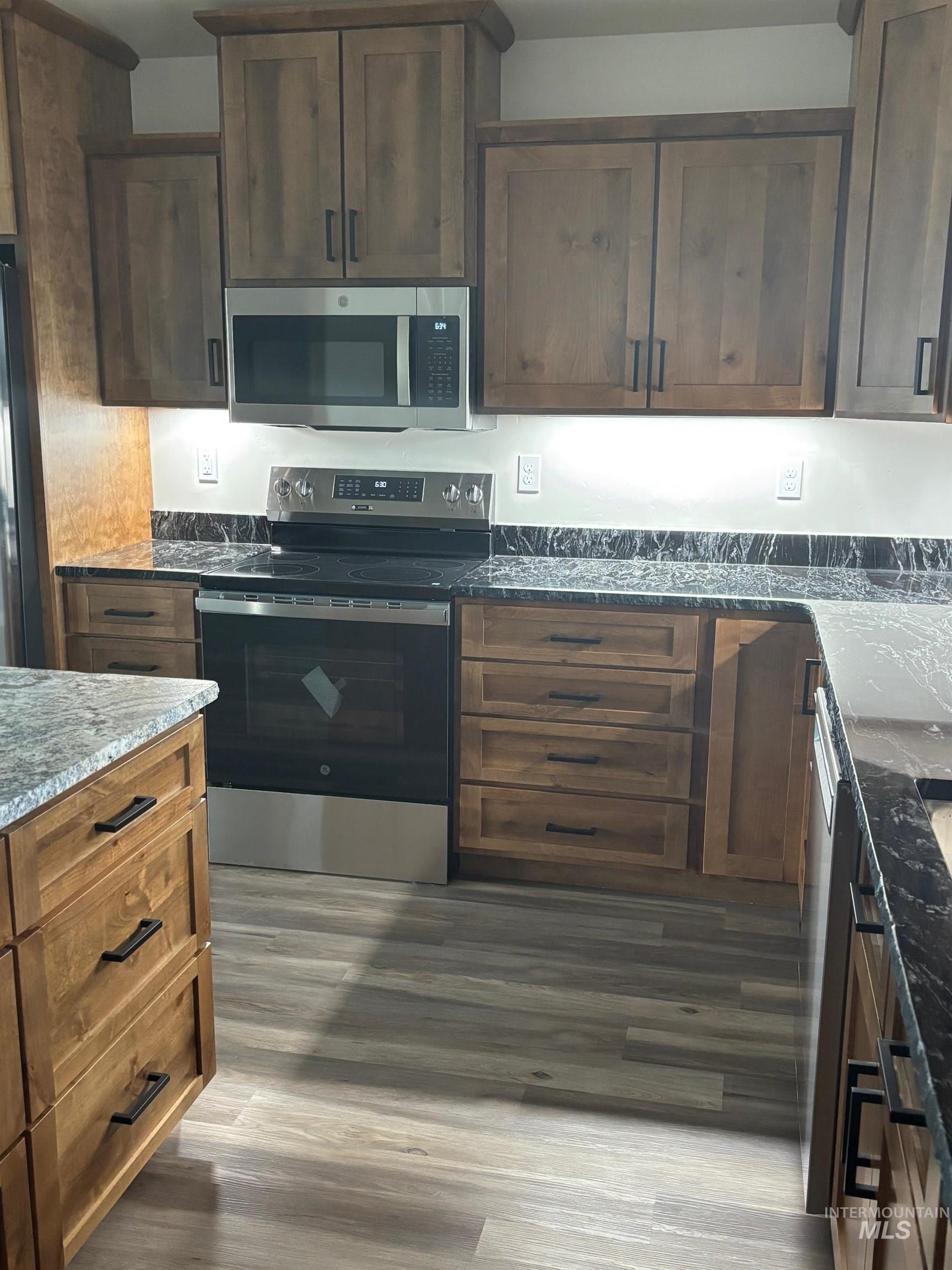 Lewiston, Idaho, 83501, United States, 3 Bedrooms Bedrooms, ,3 BathroomsBathrooms,Residential,For Sale,1980195