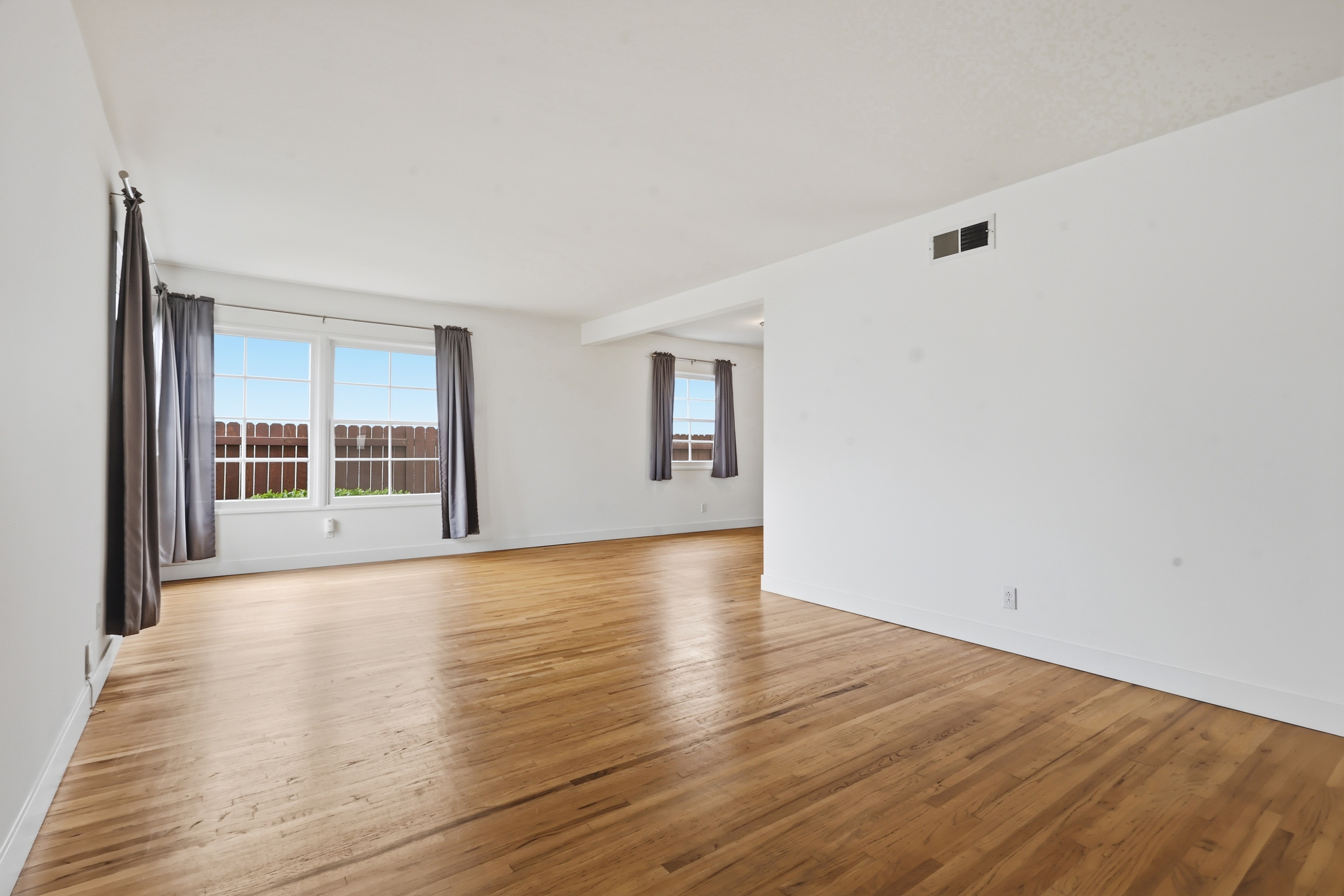  1911 West 160th Street, Gardena, CA 90247 - 物件實景