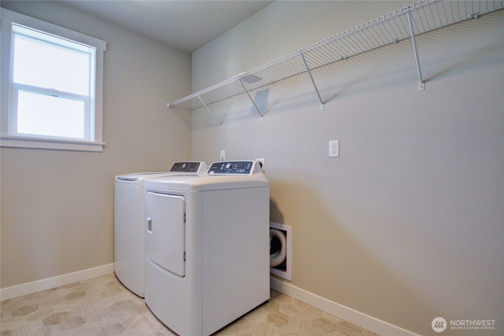 Burlington, Washington, 98233, United States, 3 Bedrooms Bedrooms, ,3 BathroomsBathrooms,Residential,For Sale,1922030