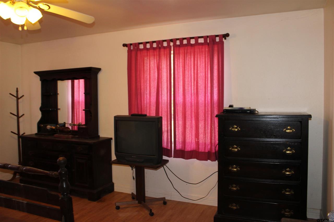 Jacksonville, Texas, 75766, United States, 2 Bedrooms Bedrooms, ,1 BathroomBathrooms,Residential,For Sale,1984164