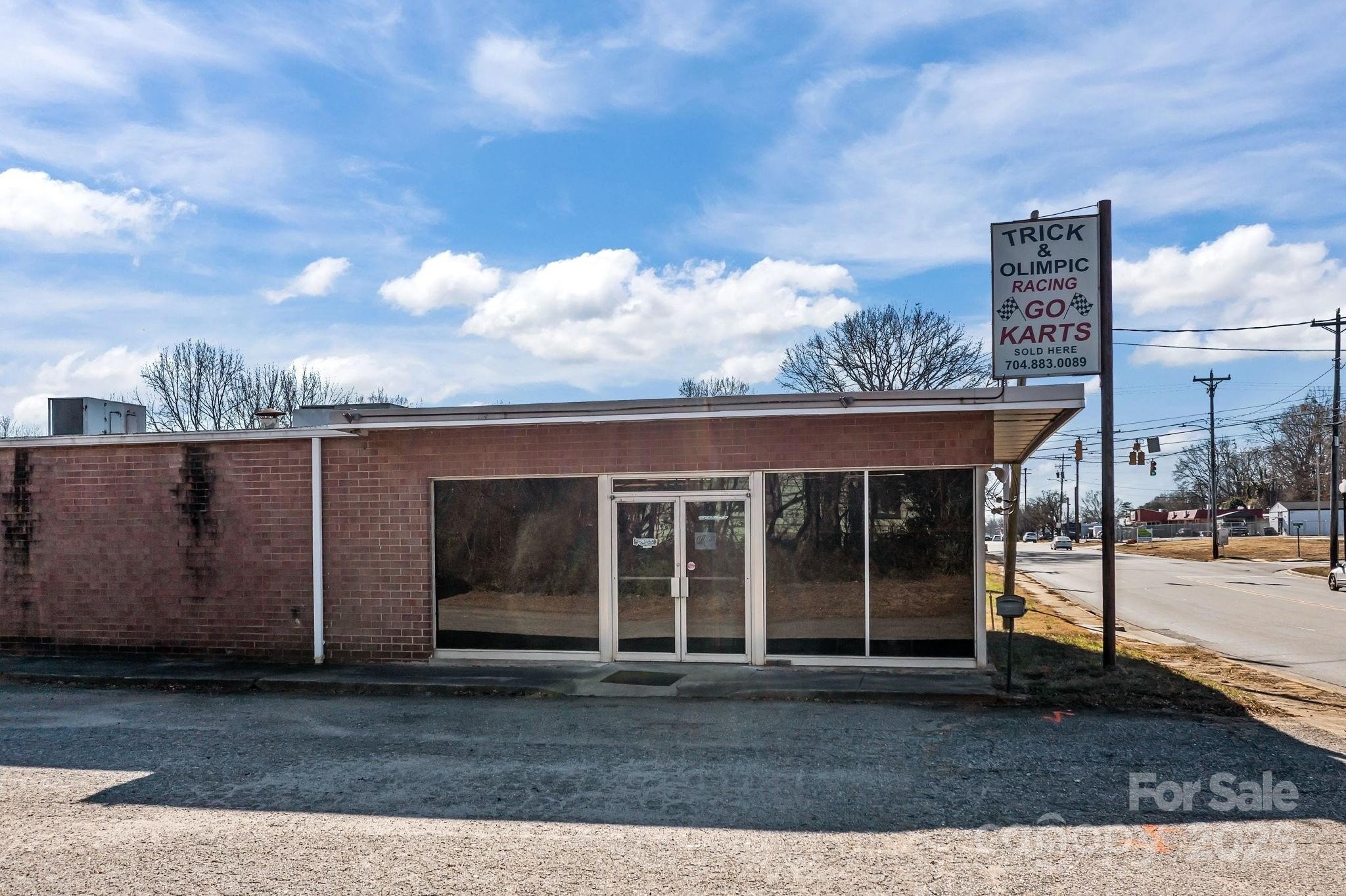 Statesville, North Carolina, 28677, United States, ,Residential,For Sale,2005927