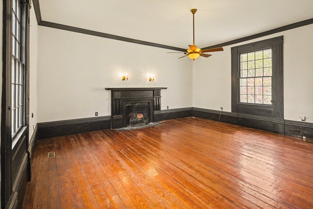 Buffalo Junction, Virginia, 24529, United States, 4 Bedrooms Bedrooms, ,2 BathroomsBathrooms,Residential,For Sale,2033576