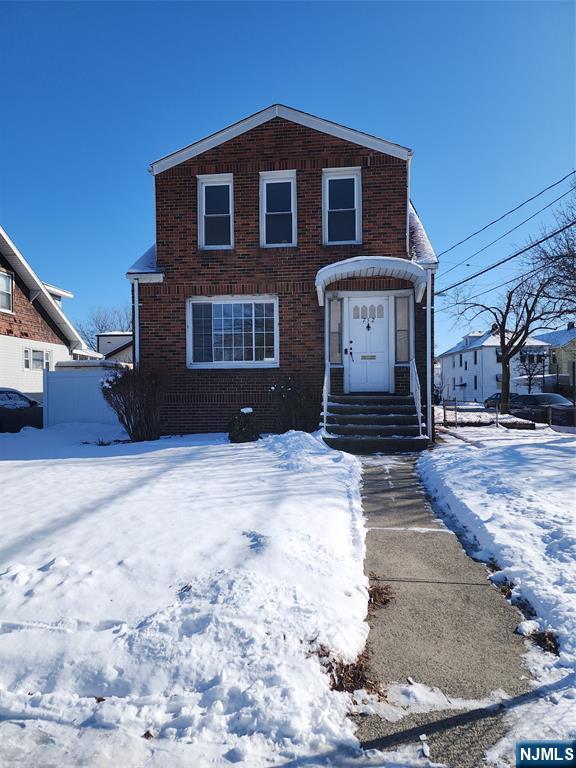 Lyndhurst, New Jersey, 07071, United States, 3 Bedrooms Bedrooms, ,2 BathroomsBathrooms,Residential,For Sale,2012579