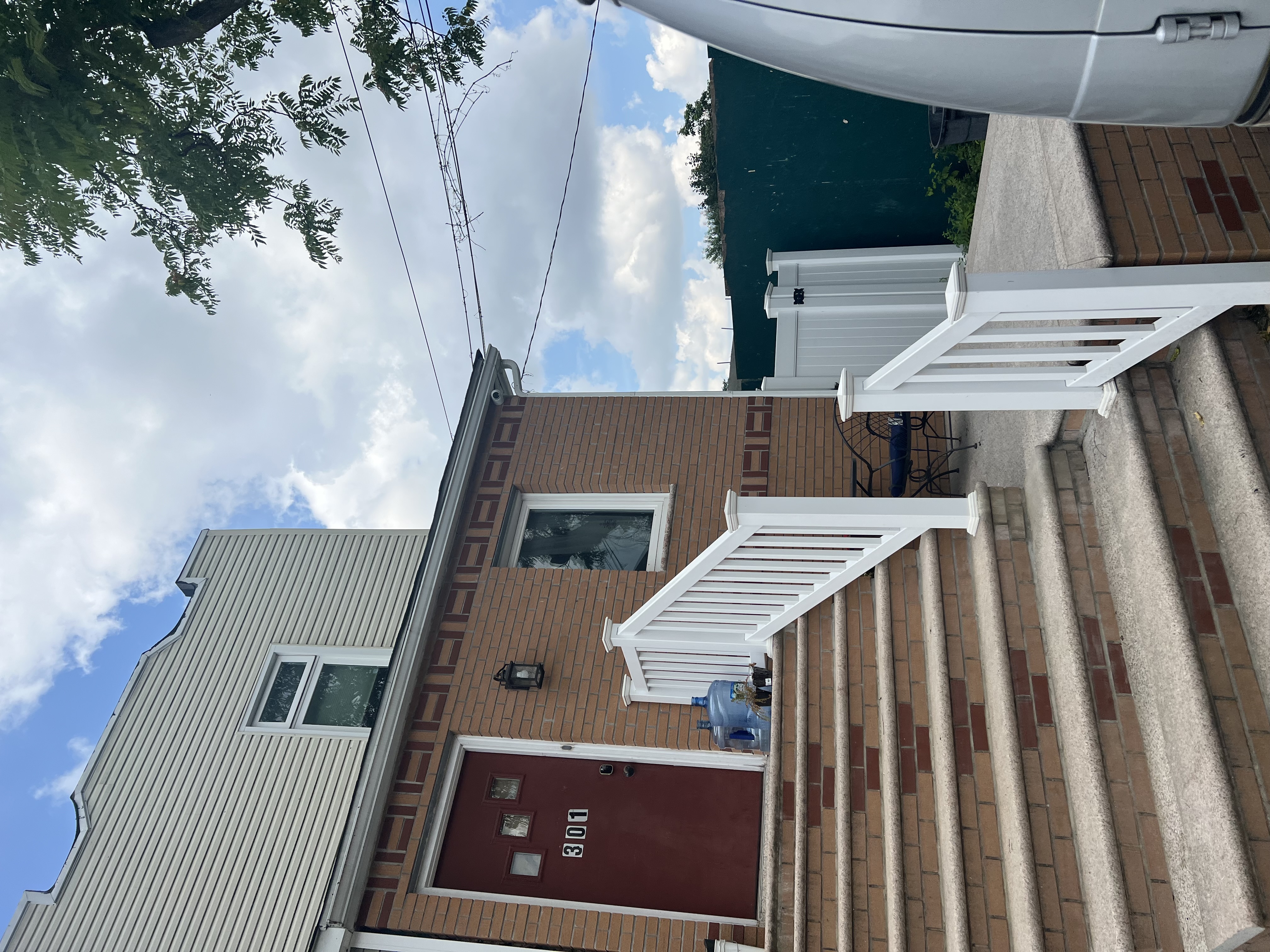 Far Rockaway, New York, 11691, United States, 3 Bedrooms Bedrooms, ,3 BathroomsBathrooms,Residential,For Sale,1908007