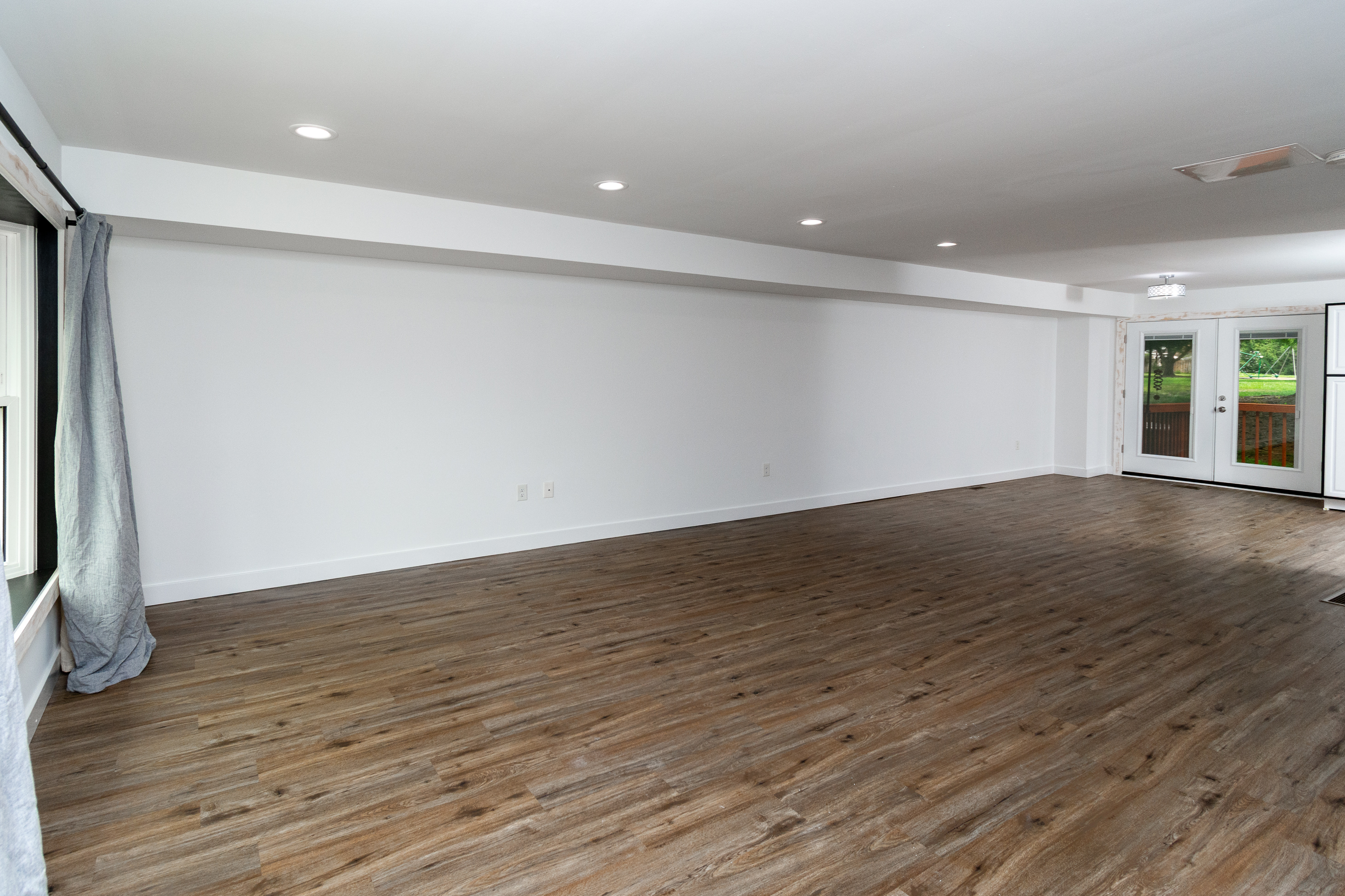  Stylish Three-Bedroom Townhome Near Shops, Dining and SEPTA - 物件實景