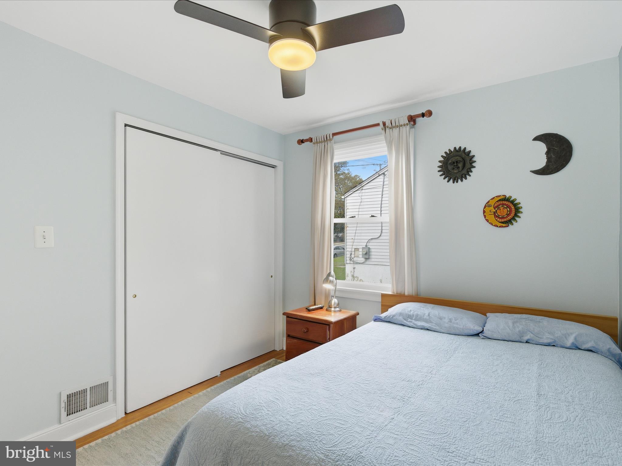 Silver Spring, Maryland, 20902, United States, 3 Bedrooms Bedrooms, ,3 BathroomsBathrooms,Residential,For Sale,2009979