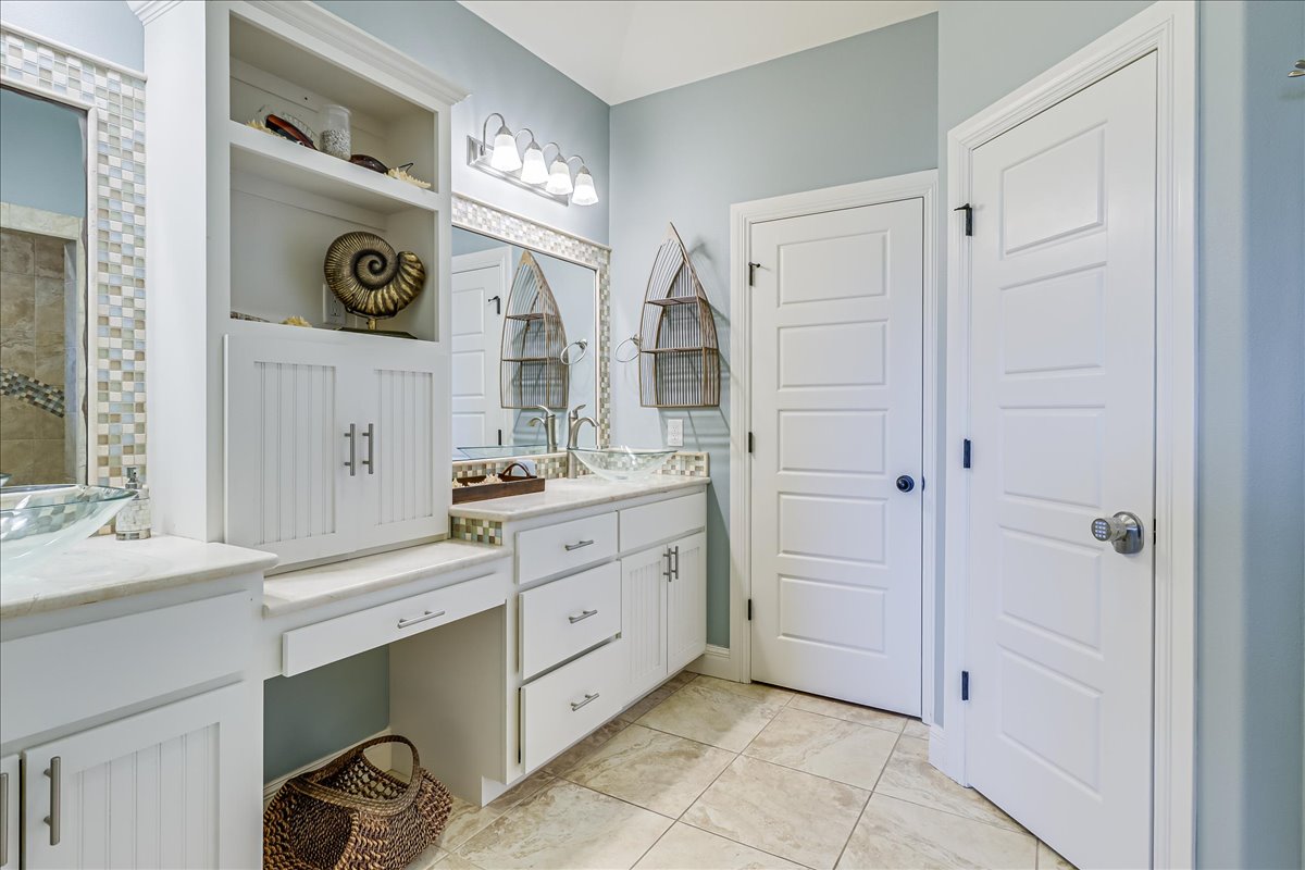 Port Aransas, Texas, 78373, United States, 3 Bedrooms Bedrooms, ,3 BathroomsBathrooms,Residential,For Sale,1984439