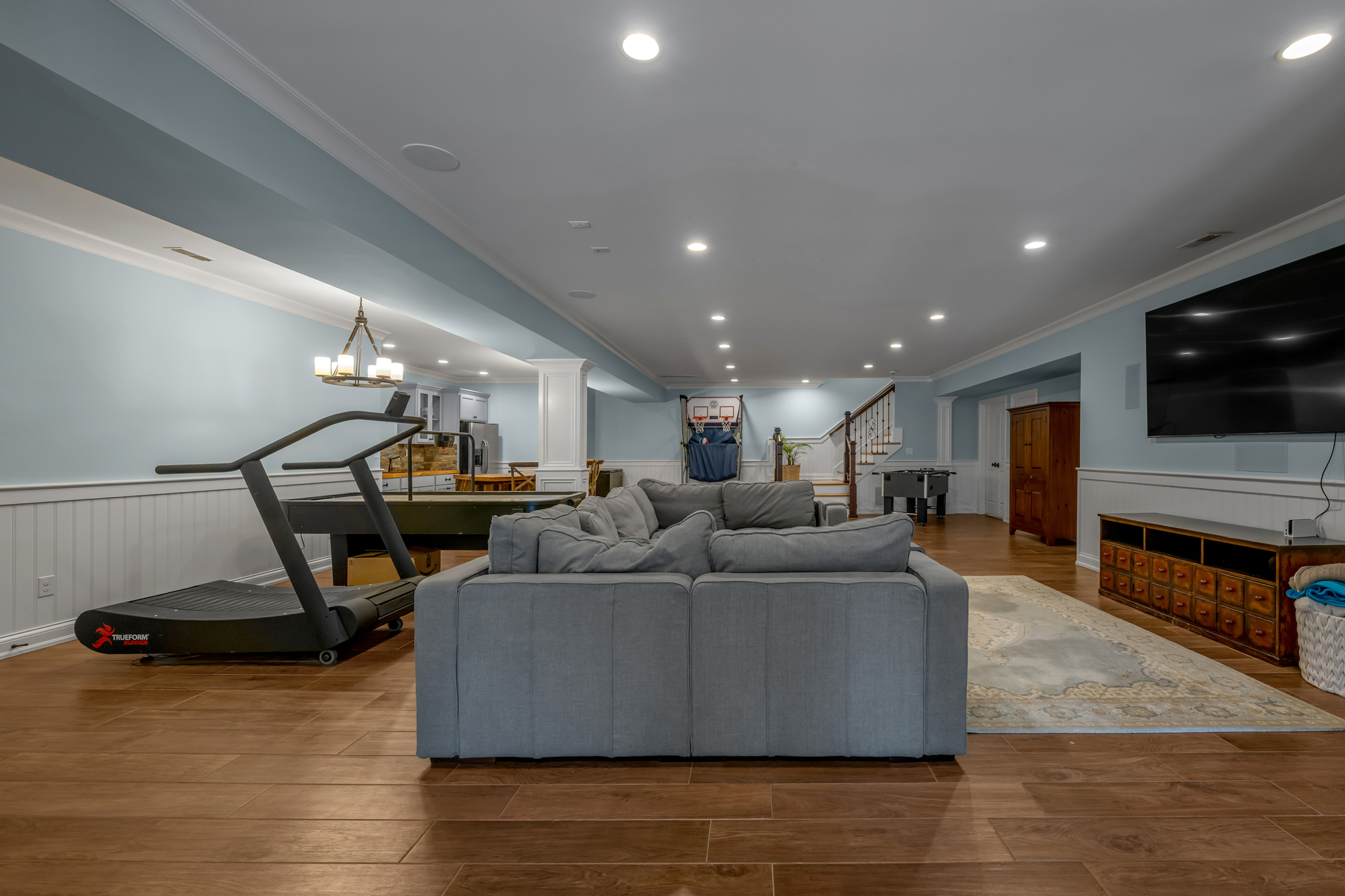  111 Roseburg Way - 物件實景