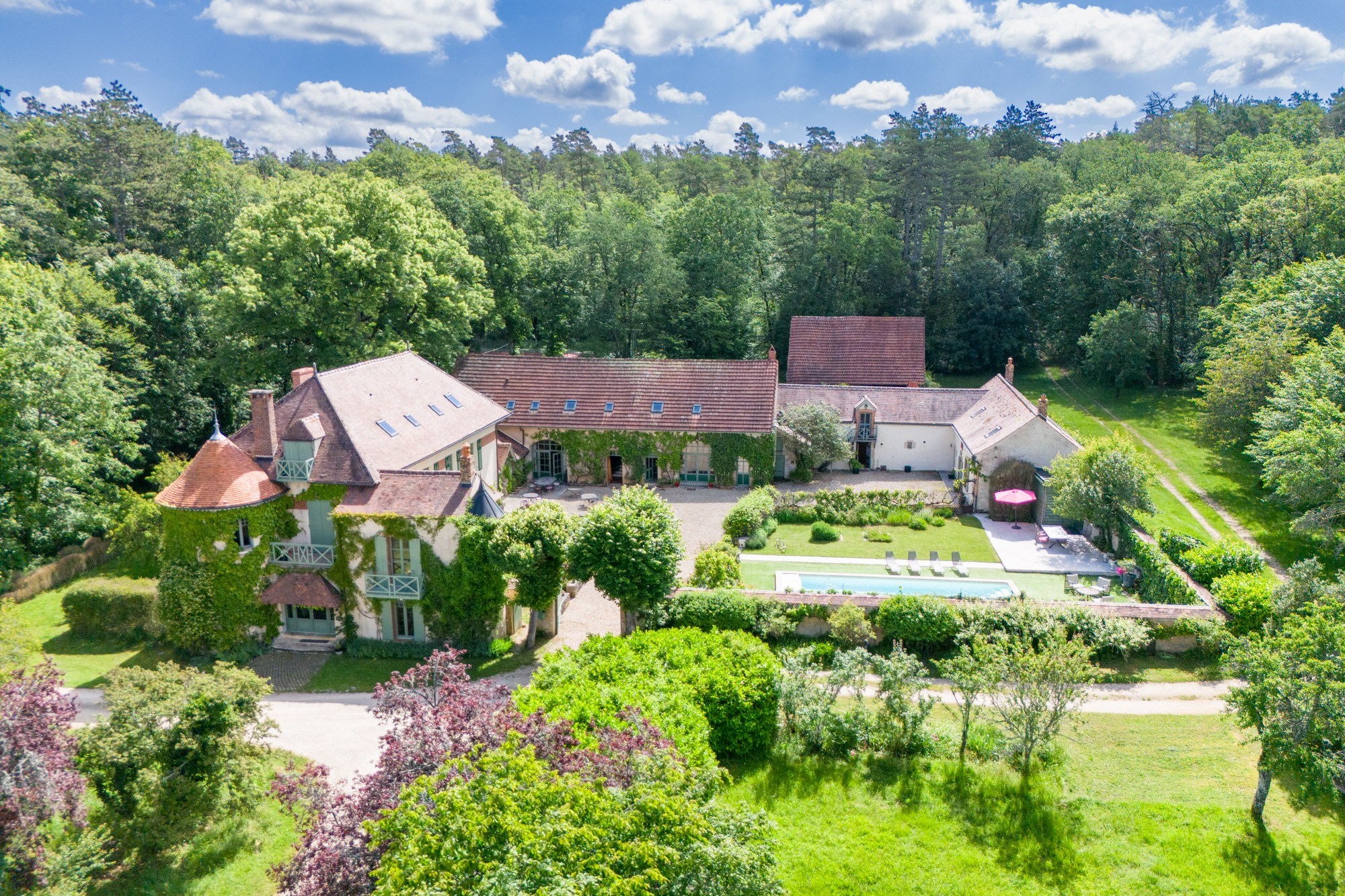  Beautiful estate in Burgundy - 物件實景