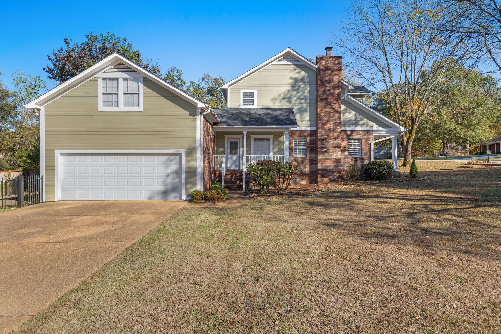 Belden, Mississippi, 38826, United States, 5 Bedrooms Bedrooms, ,4 BathroomsBathrooms,Residential,For Sale,2007757