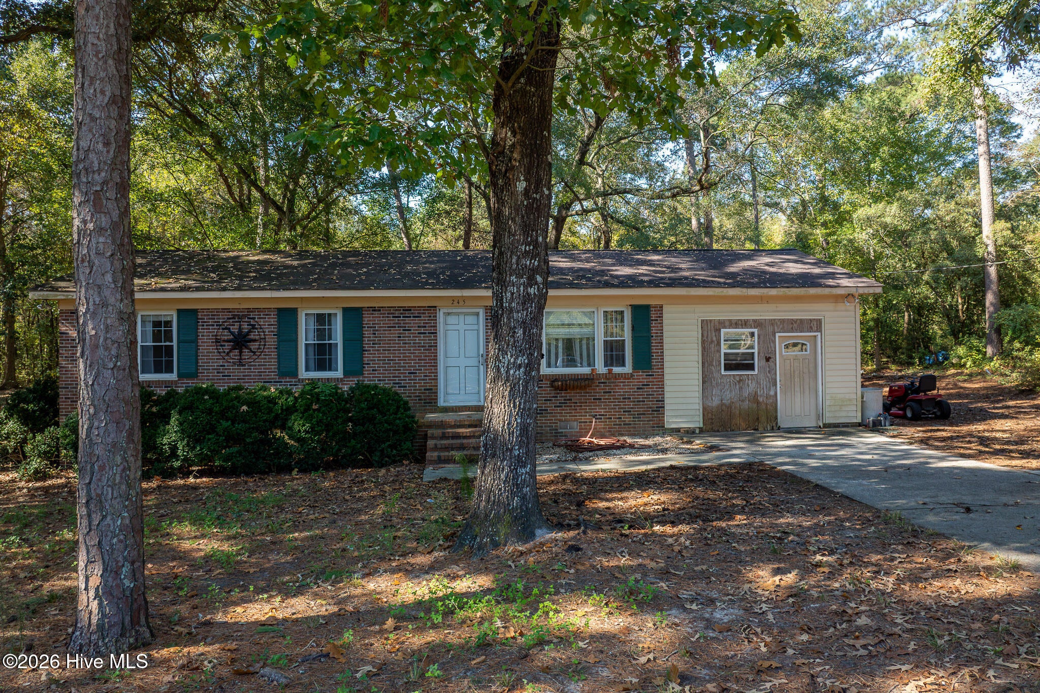 Tracy Brown Rd, Magnolia, NC 28453